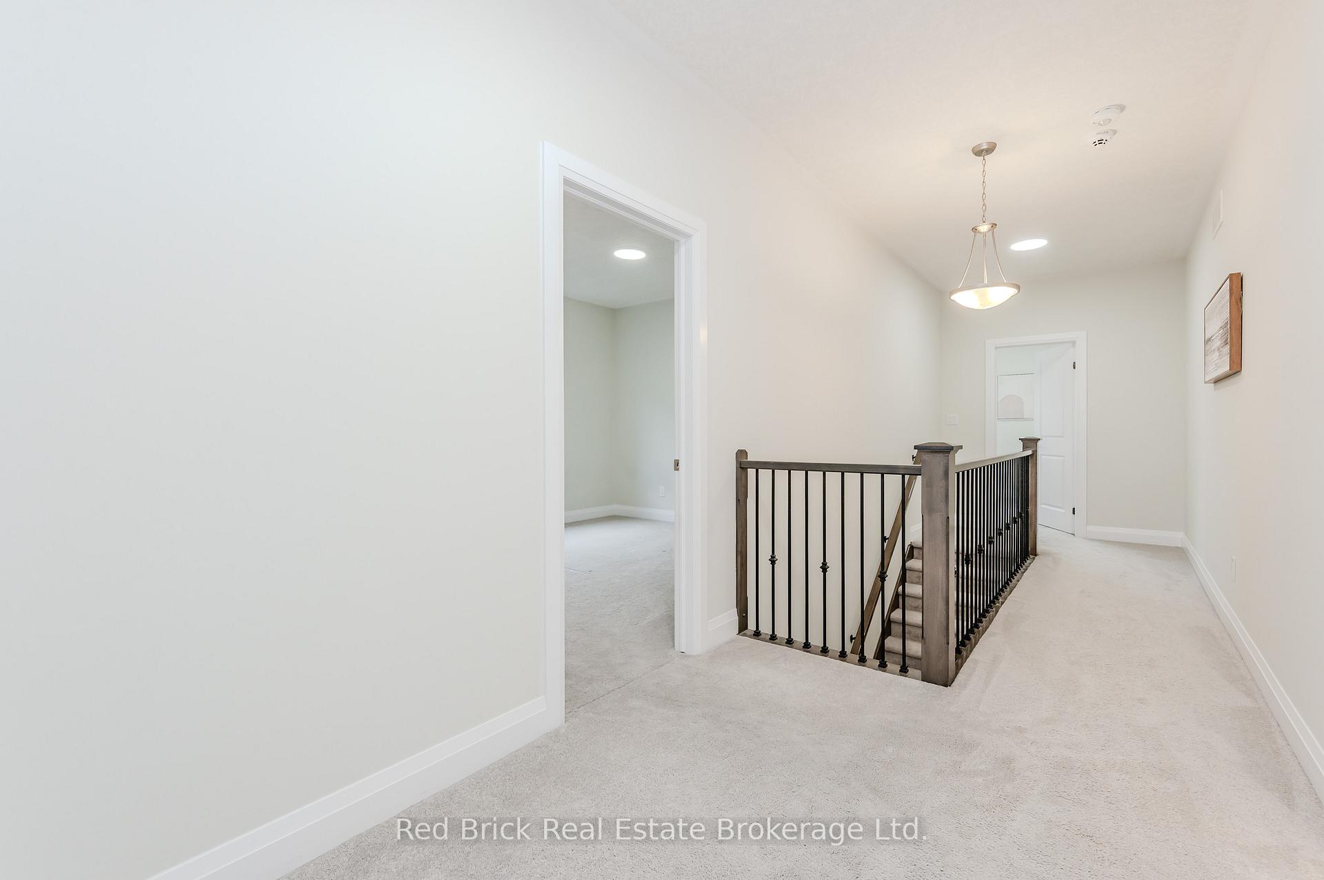 Photo 16 of 321 Woodbine Avenue, Kitchener — HOMEH