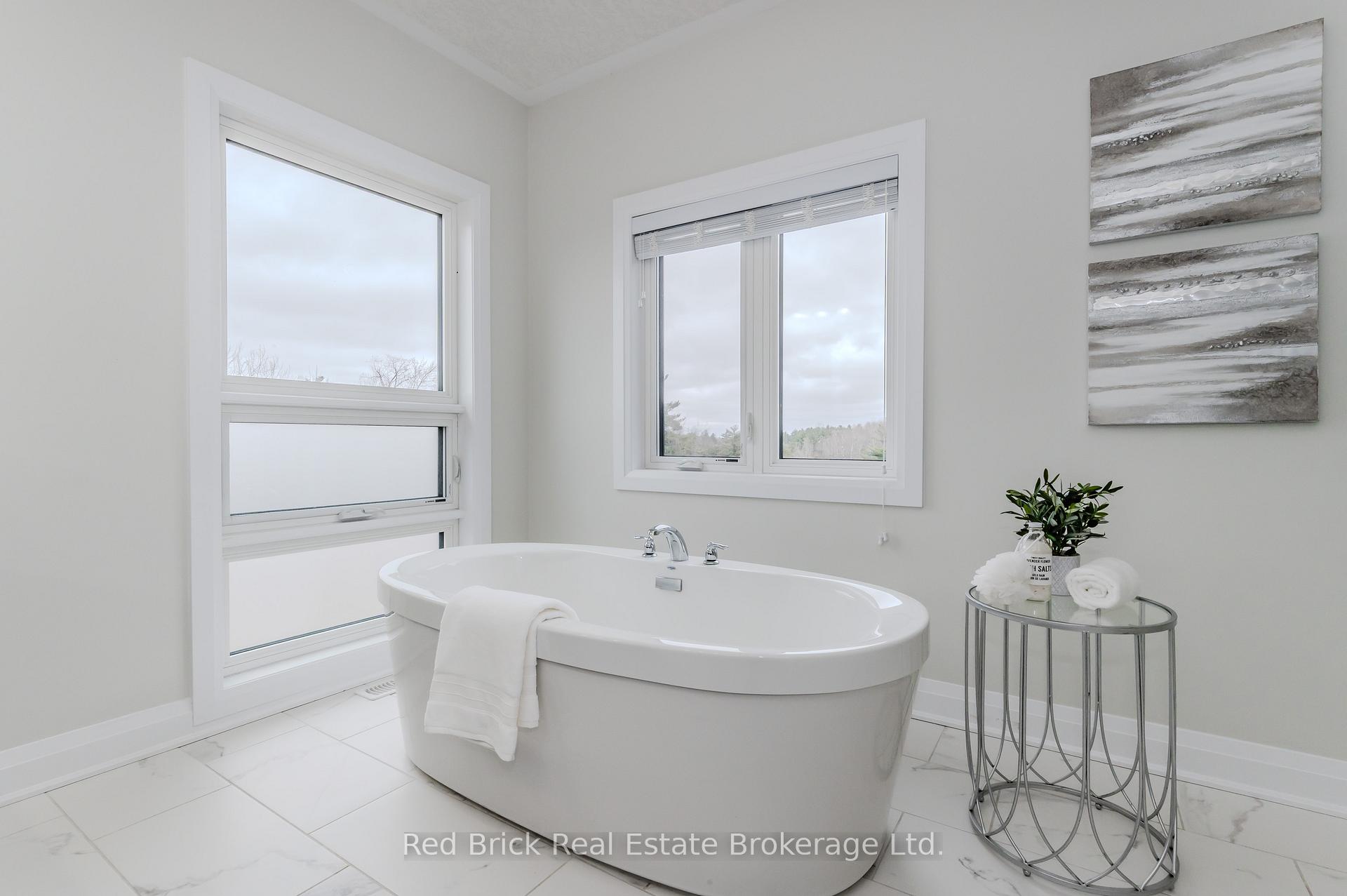 Photo 21 of 321 Woodbine Avenue, Kitchener — HOMEH