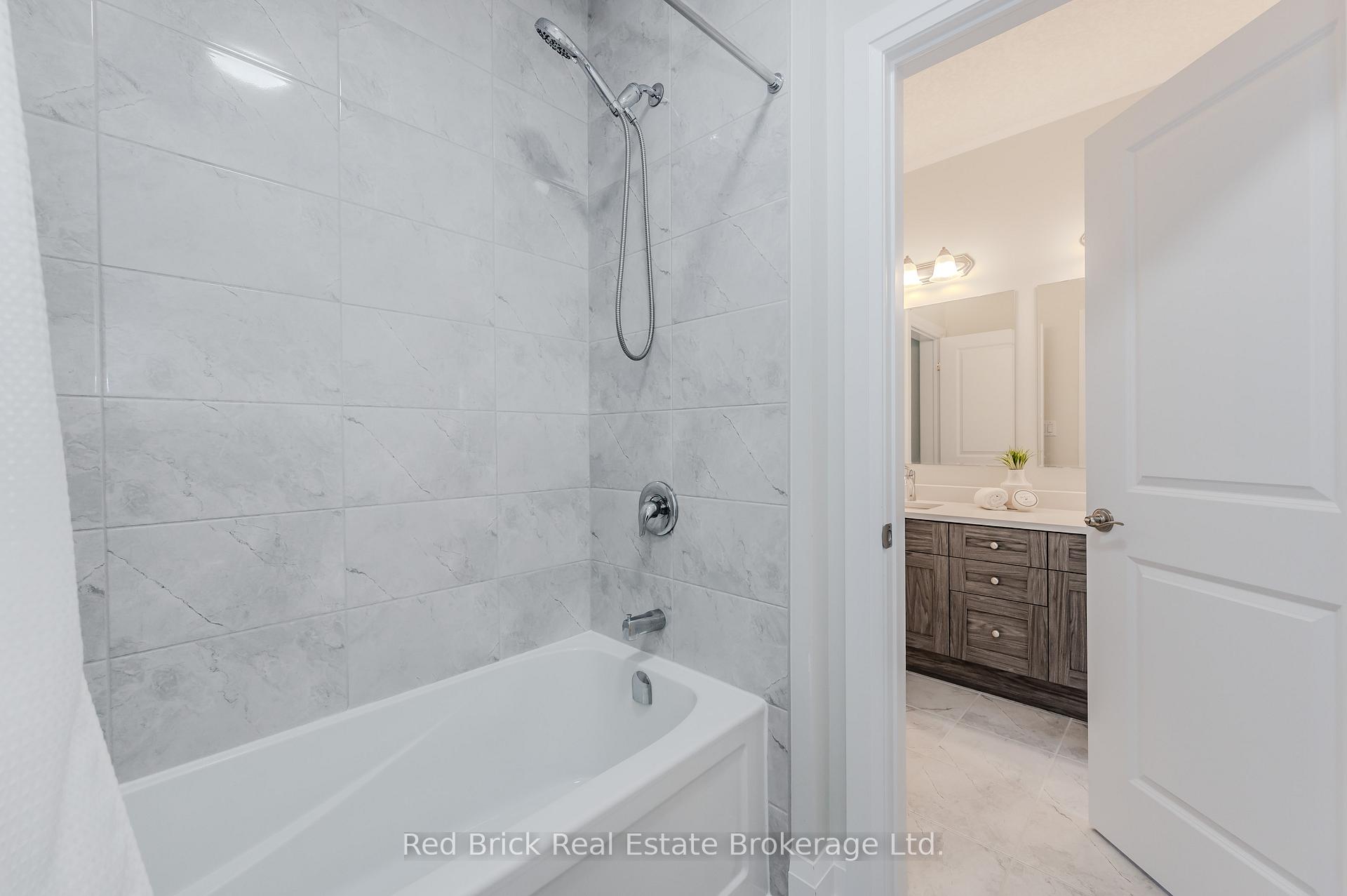 Photo 28 of 321 Woodbine Avenue, Kitchener — HOMEH