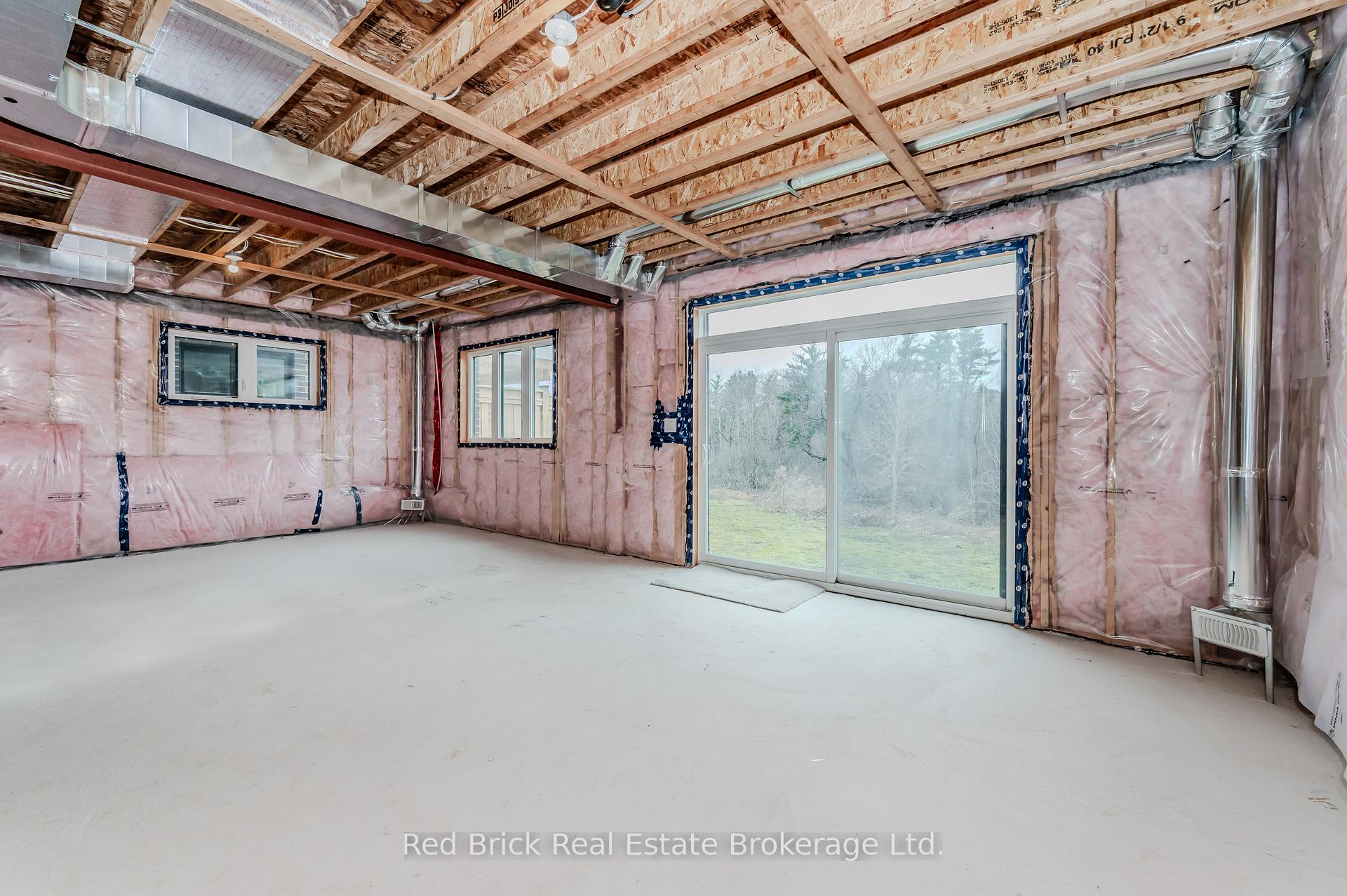 Photo 33 of 321 Woodbine Avenue, Kitchener — HOMEH