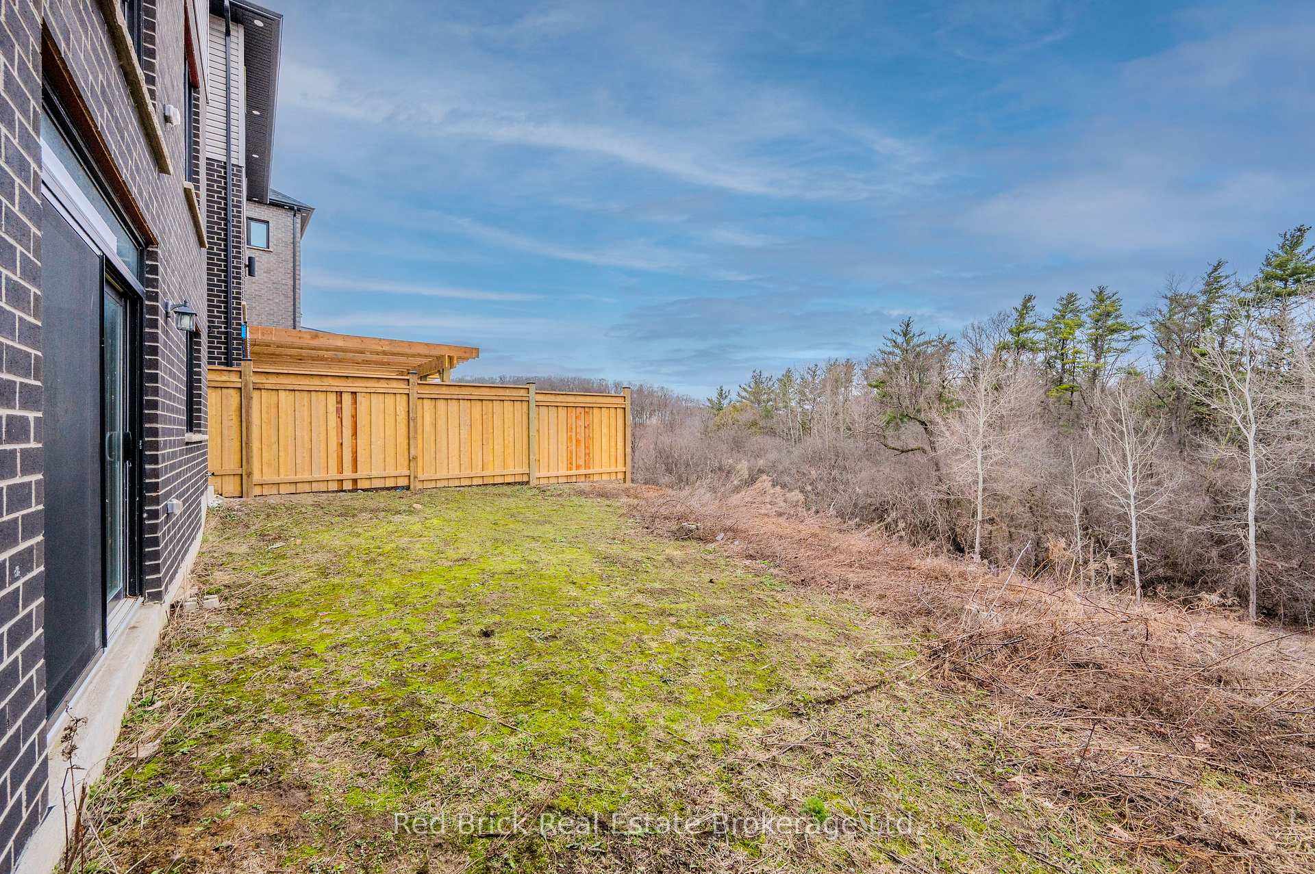 Photo 36 of 321 Woodbine Avenue, Kitchener — HOMEH