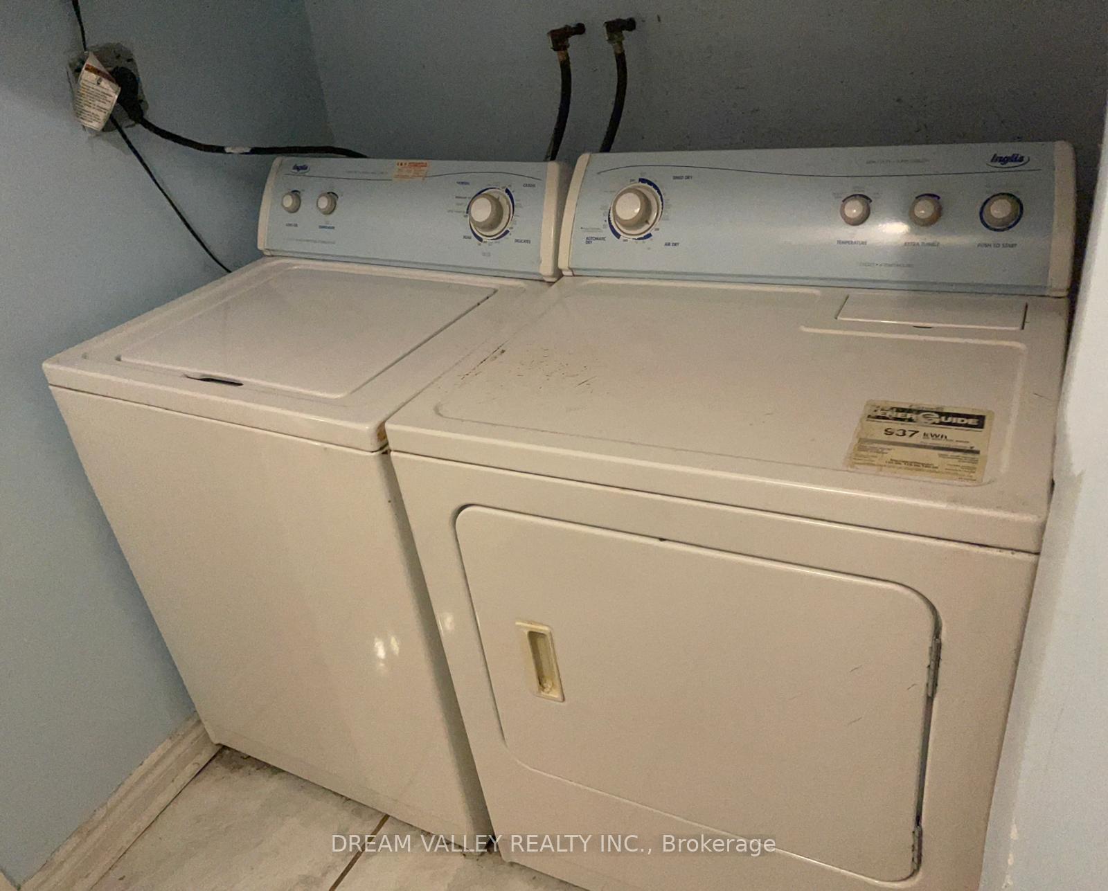 Photo 11 of Unit BSMT, 341 Elson Street, Markham, Cedarwood — HOMEH