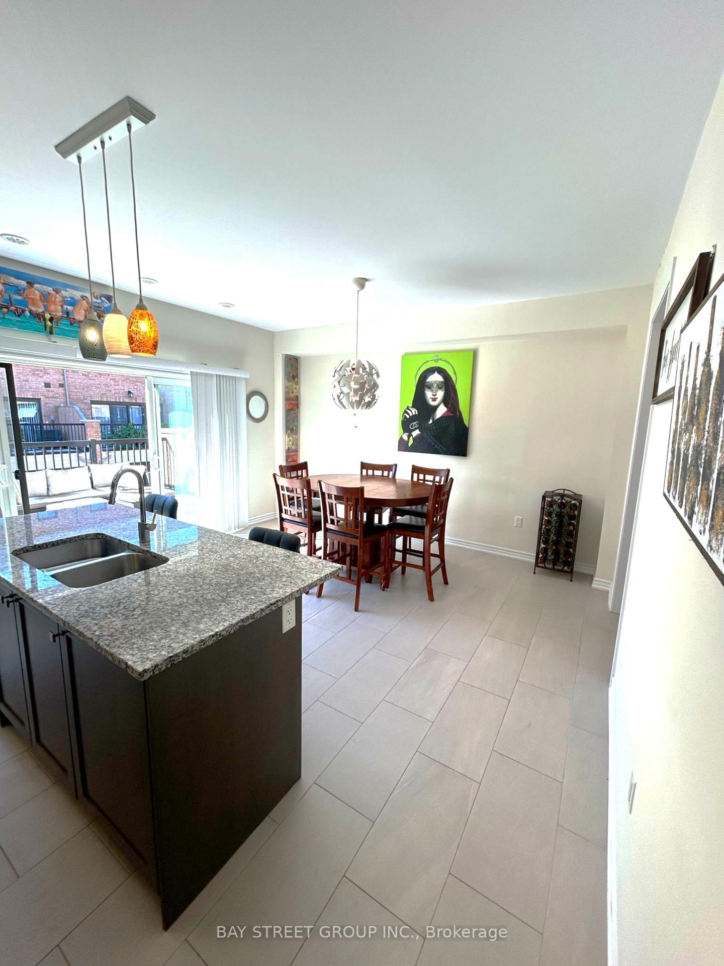 Photo 15 of 35 George Peach Avenue, Markham, Victoria Square — HOMEH
