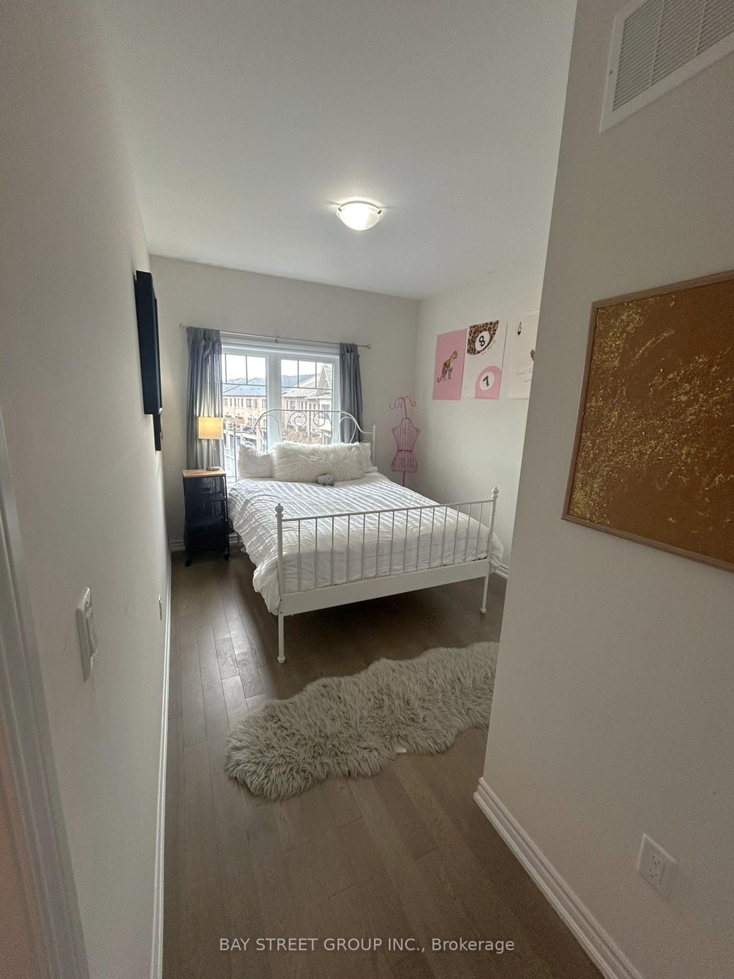 Photo 25 of 35 George Peach Avenue, Markham, Victoria Square — HOMEH