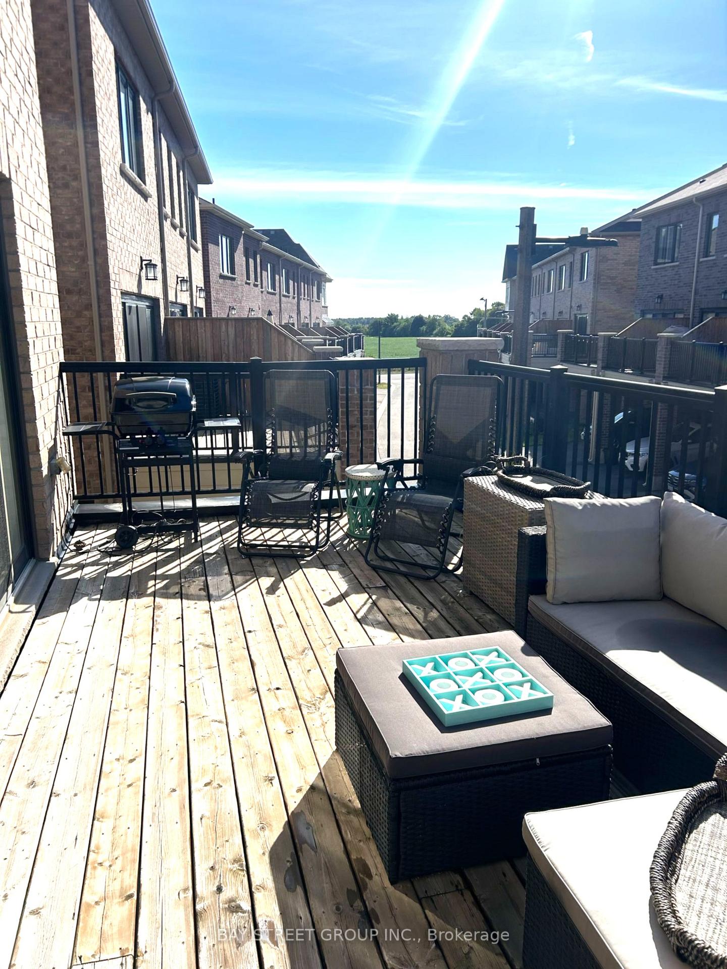 Photo 35 of 35 George Peach Avenue, Markham, Victoria Square — HOMEH
