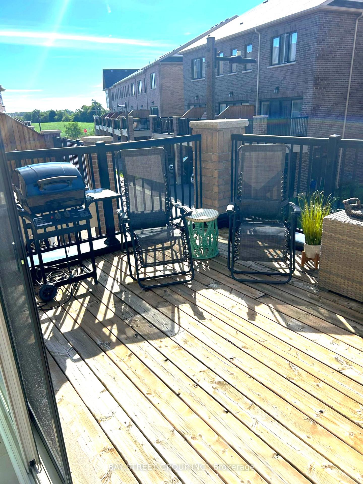 Photo 36 of 35 George Peach Avenue, Markham, Victoria Square — HOMEH