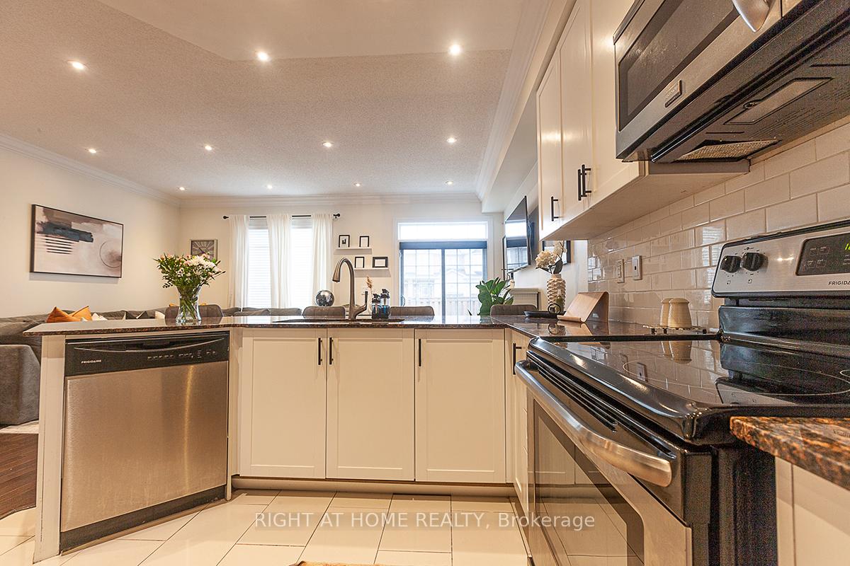 Photo 14 of Unit 59, 745 Farmstead Drive, Milton, Willmott — HOMEH