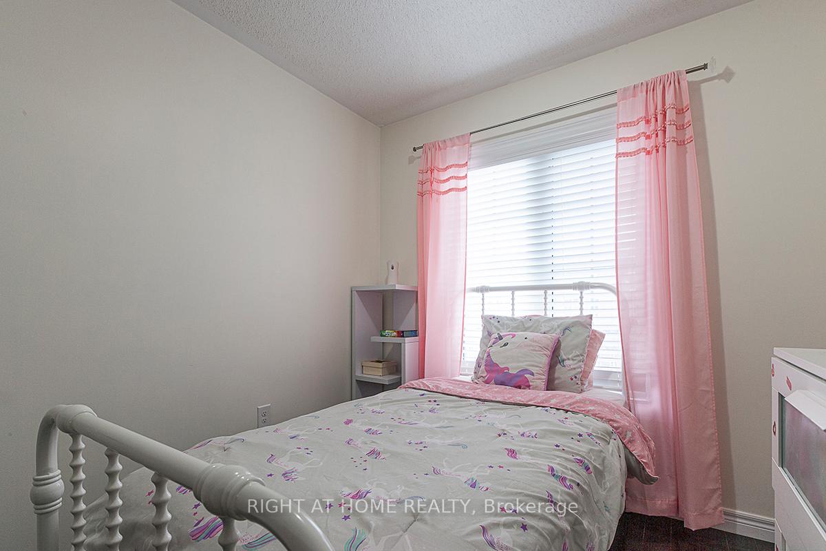 Photo 26 of Unit 59, 745 Farmstead Drive, Milton, Willmott — HOMEH