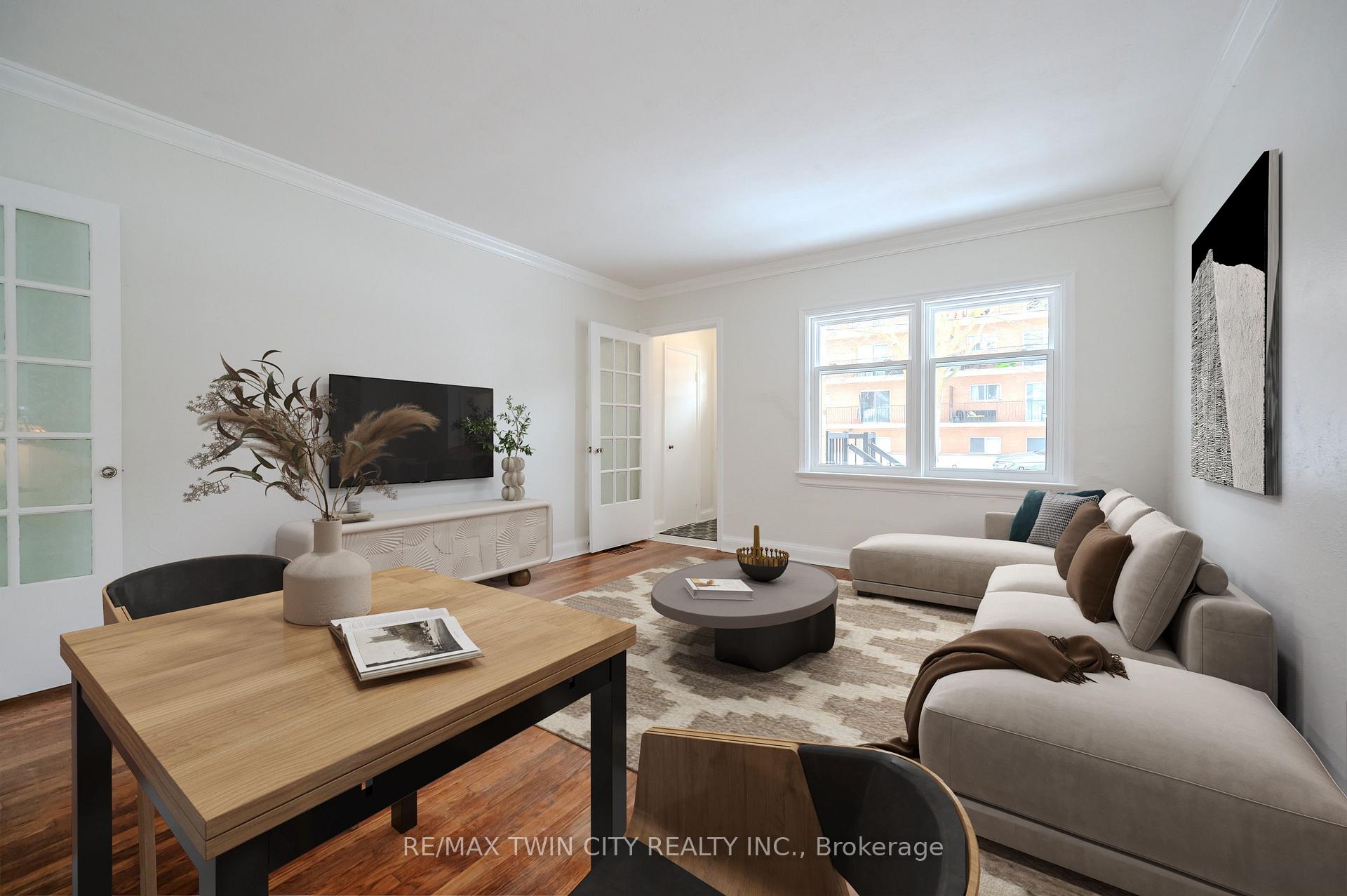 Photo 6 of 11 Esson Street, Kitchener — HOMEH