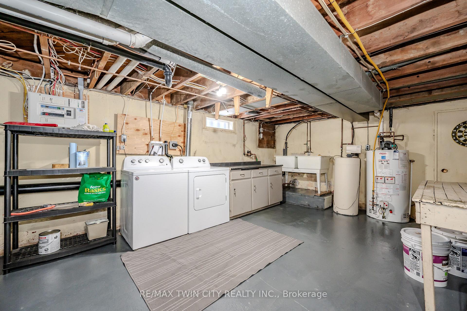 Photo 19 of 11 Esson Street, Kitchener — HOMEH