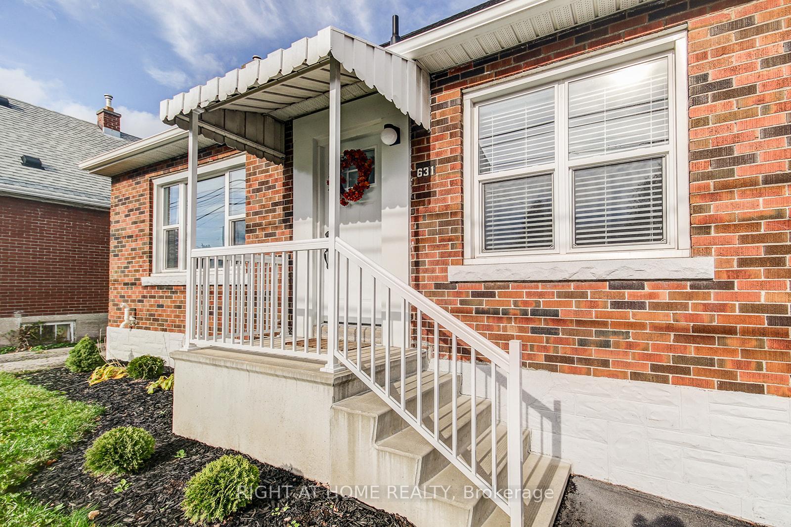 Photo 3 of Unit Upper, 631 Queensdale Avenue E, Hamilton, Eastmount — HOMEH
