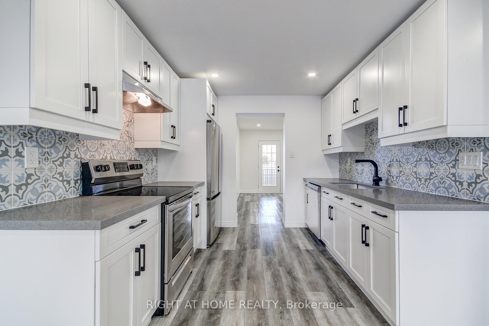 Photo 12 of Unit Upper, 631 Queensdale Avenue E, Hamilton, Eastmount — HOMEH