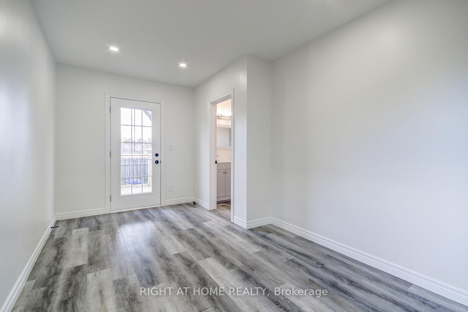 Photo 14 of Unit Upper, 631 Queensdale Avenue E, Hamilton, Eastmount — HOMEH