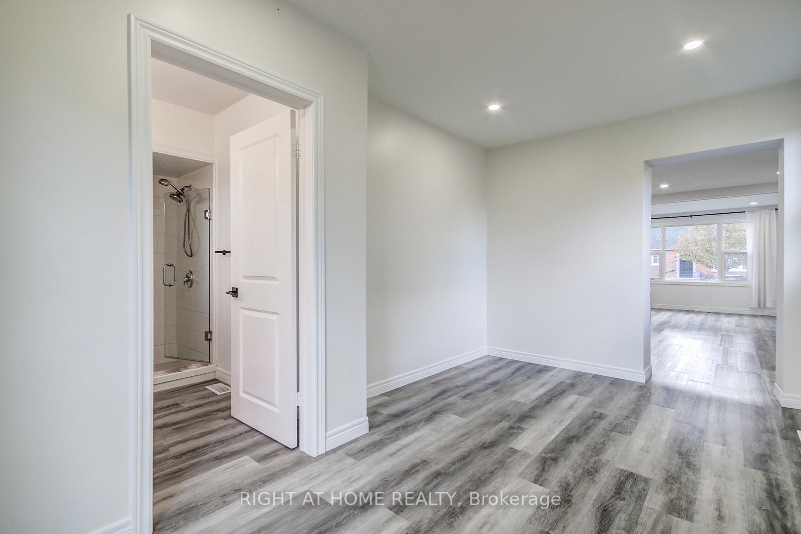 Photo 16 of Unit Upper, 631 Queensdale Avenue E, Hamilton, Eastmount — HOMEH