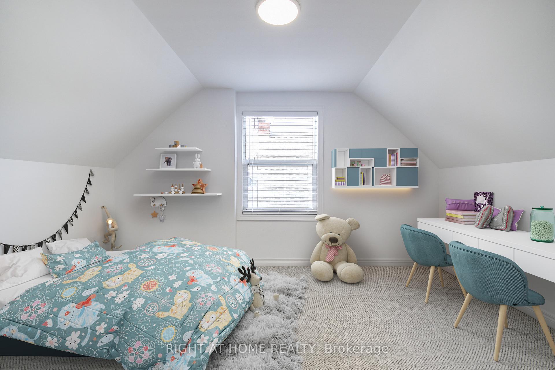 Photo 31 of Unit Upper, 631 Queensdale Avenue E, Hamilton, Eastmount — HOMEH
