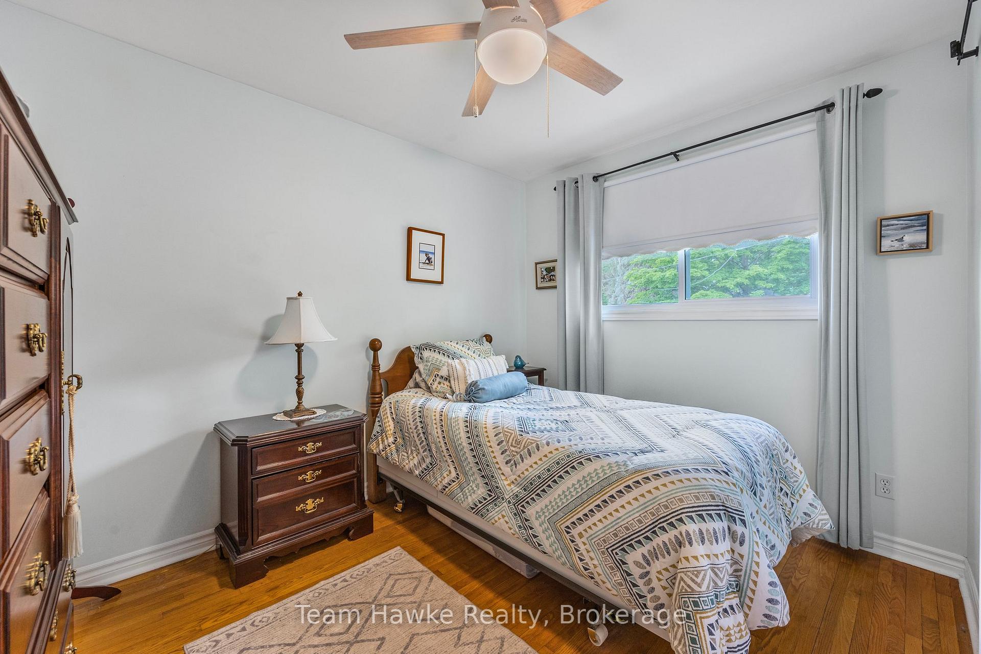 Photo 19 of 347 Fourth Street, Midland — HOMEH