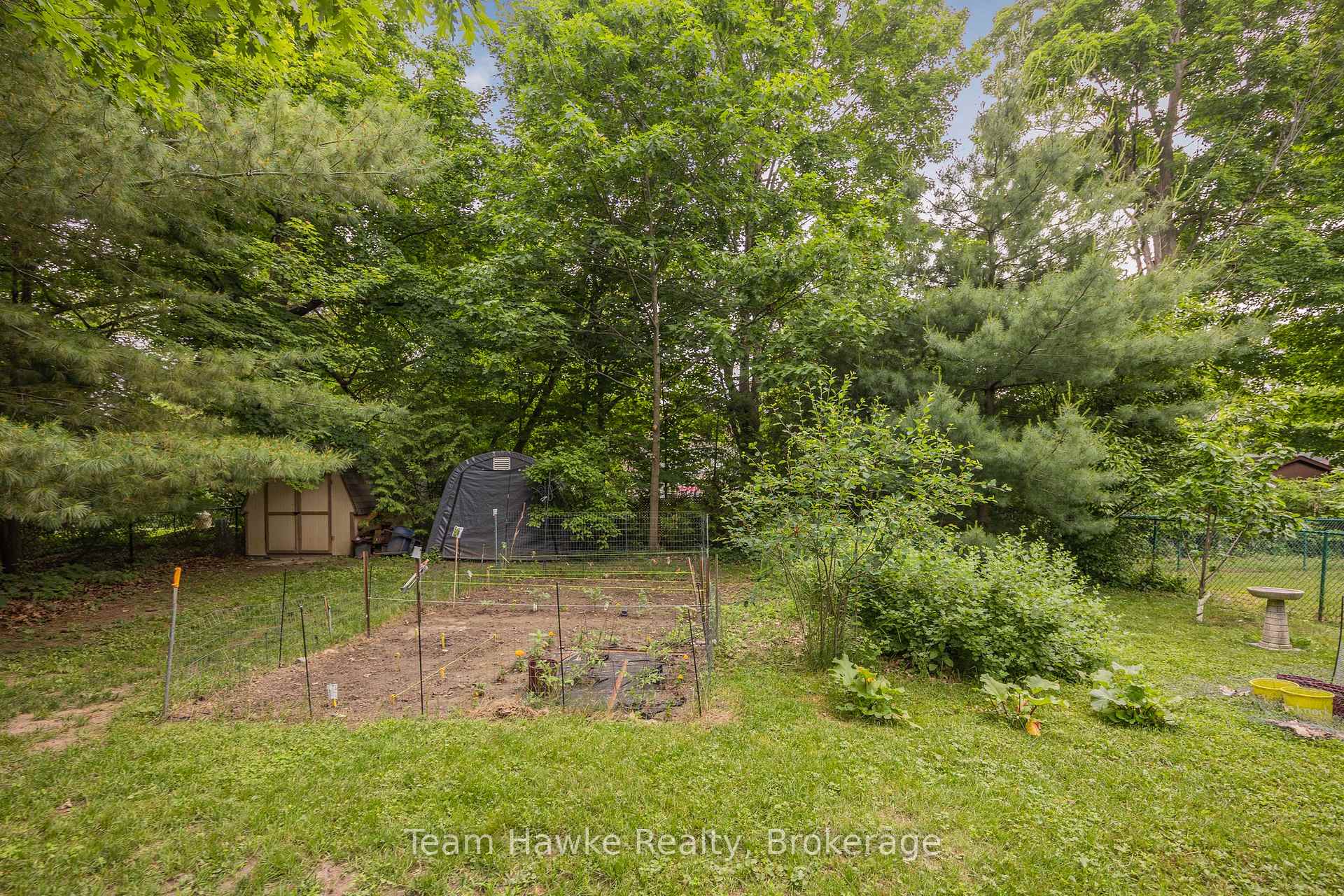 Photo 32 of 347 Fourth Street, Midland — HOMEH