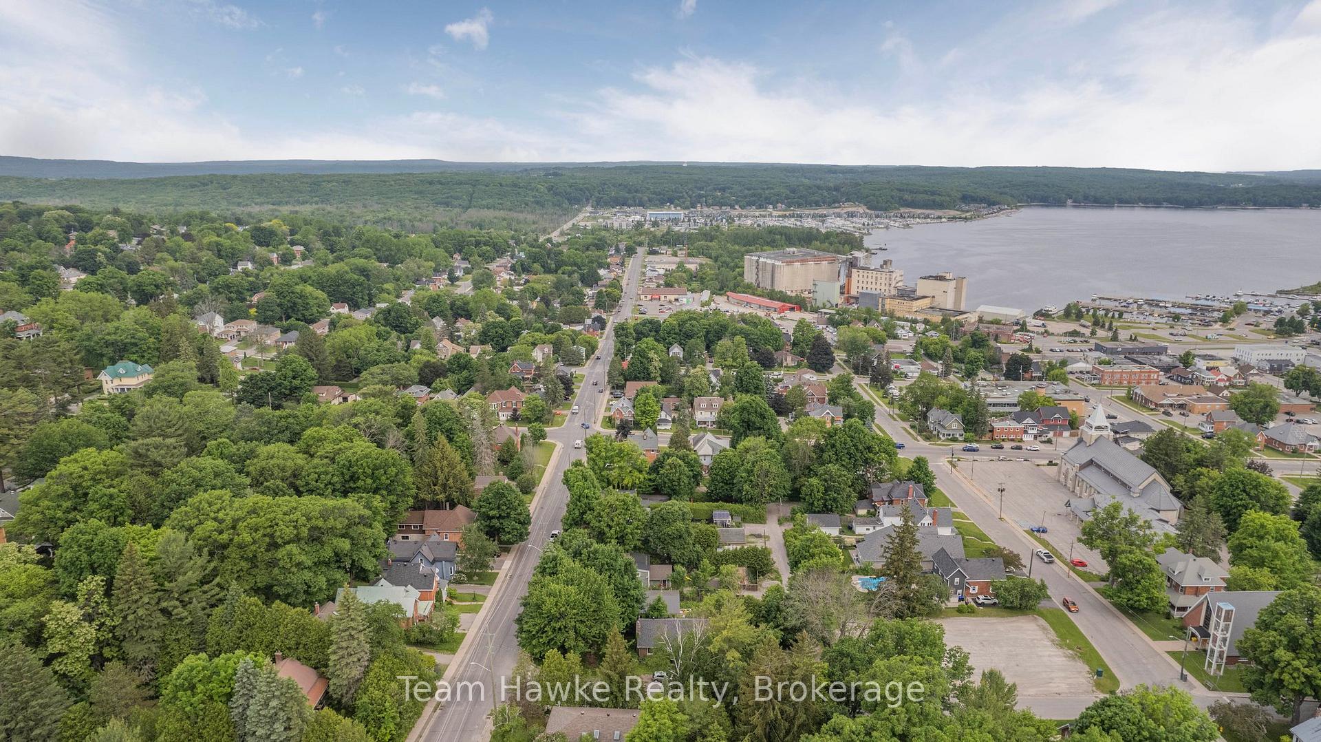 Photo 37 of 347 Fourth Street, Midland — HOMEH