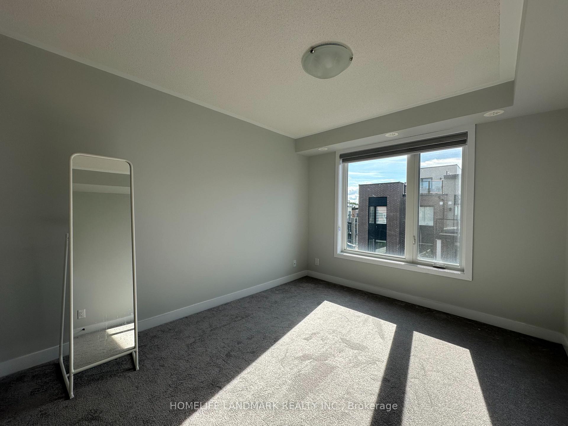 Photo 15 of 21 Gothenburg Lane, Markham, Angus Glen — HOMEH