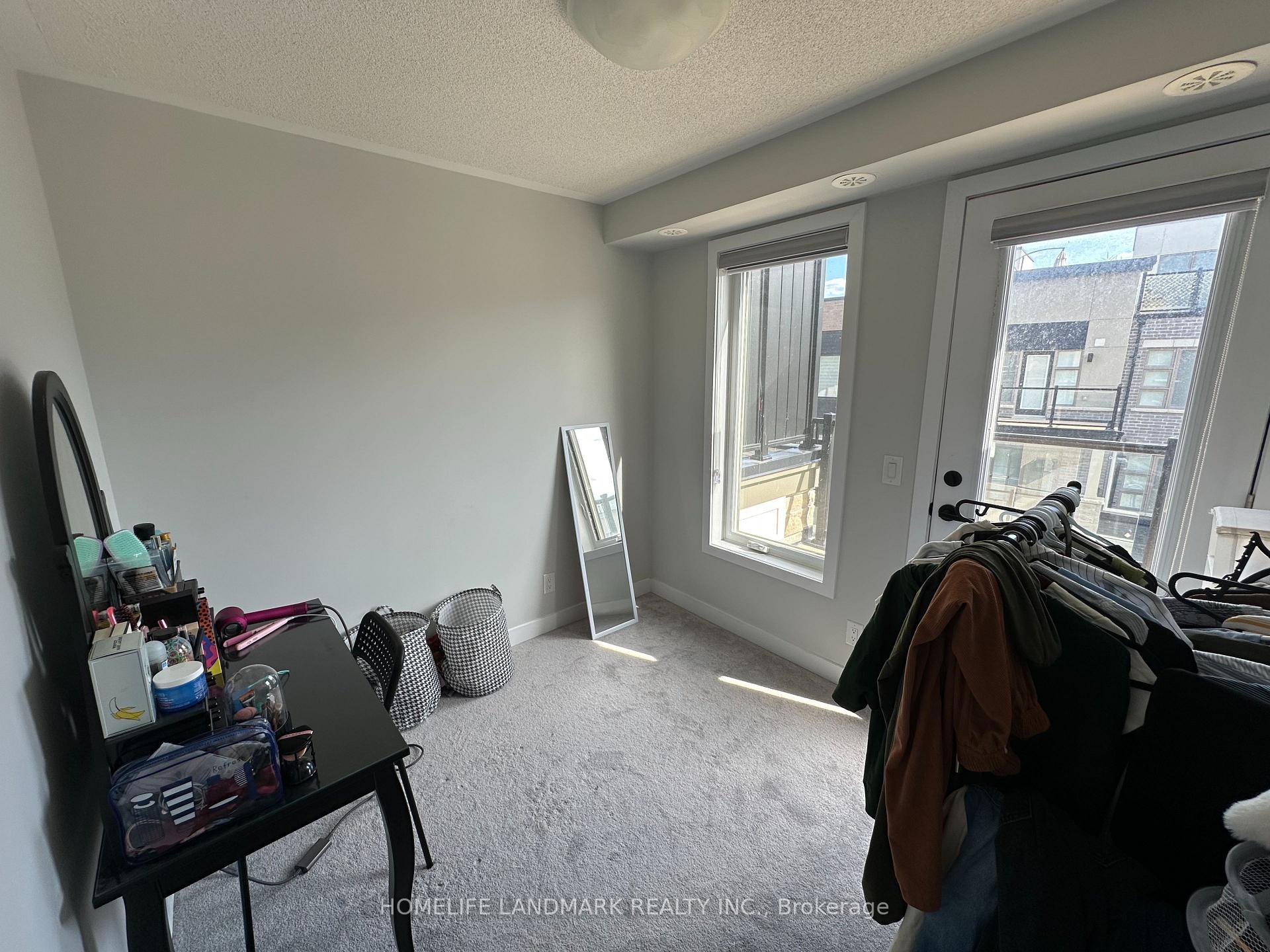 Photo 23 of 21 Gothenburg Lane, Markham, Angus Glen — HOMEH