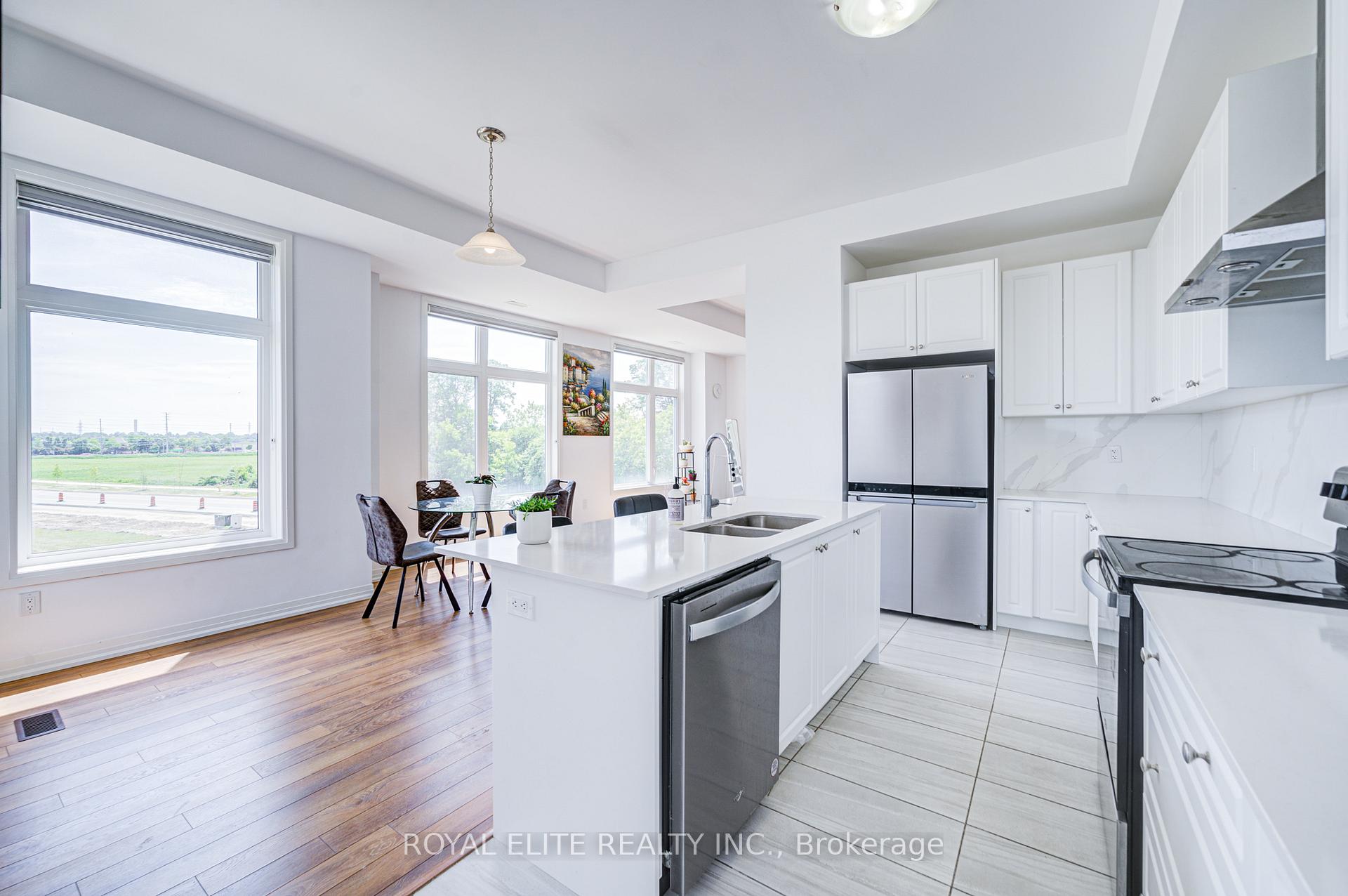 Photo 1 of 117 Markland Street, Markham, Cachet — HOMEH
