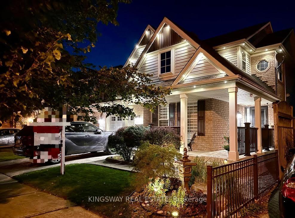 Photo 3 of 539 Caverhill Crescent, Milton, Clarke — HOMEH