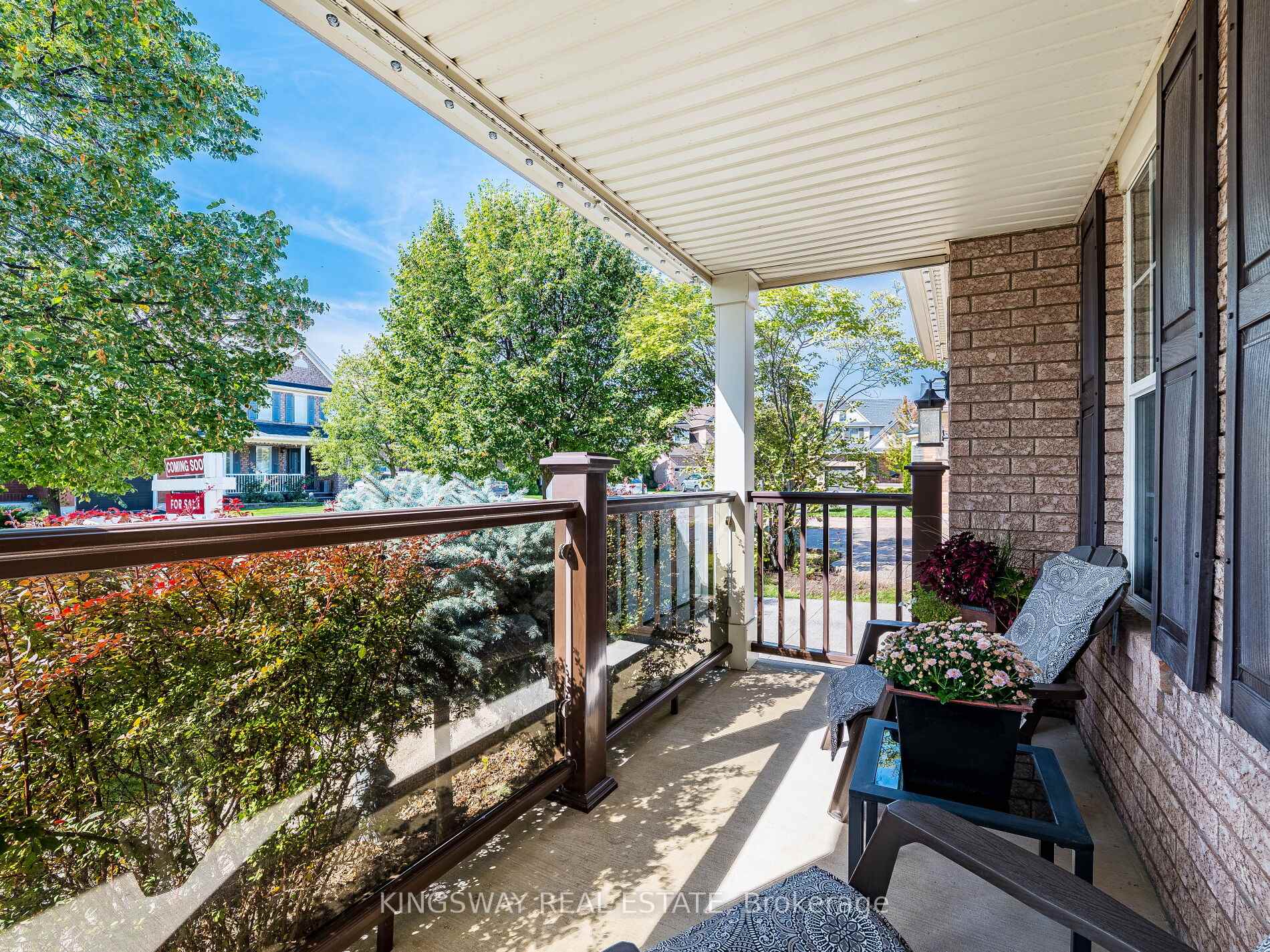 Photo 4 of 539 Caverhill Crescent, Milton, Clarke — HOMEH