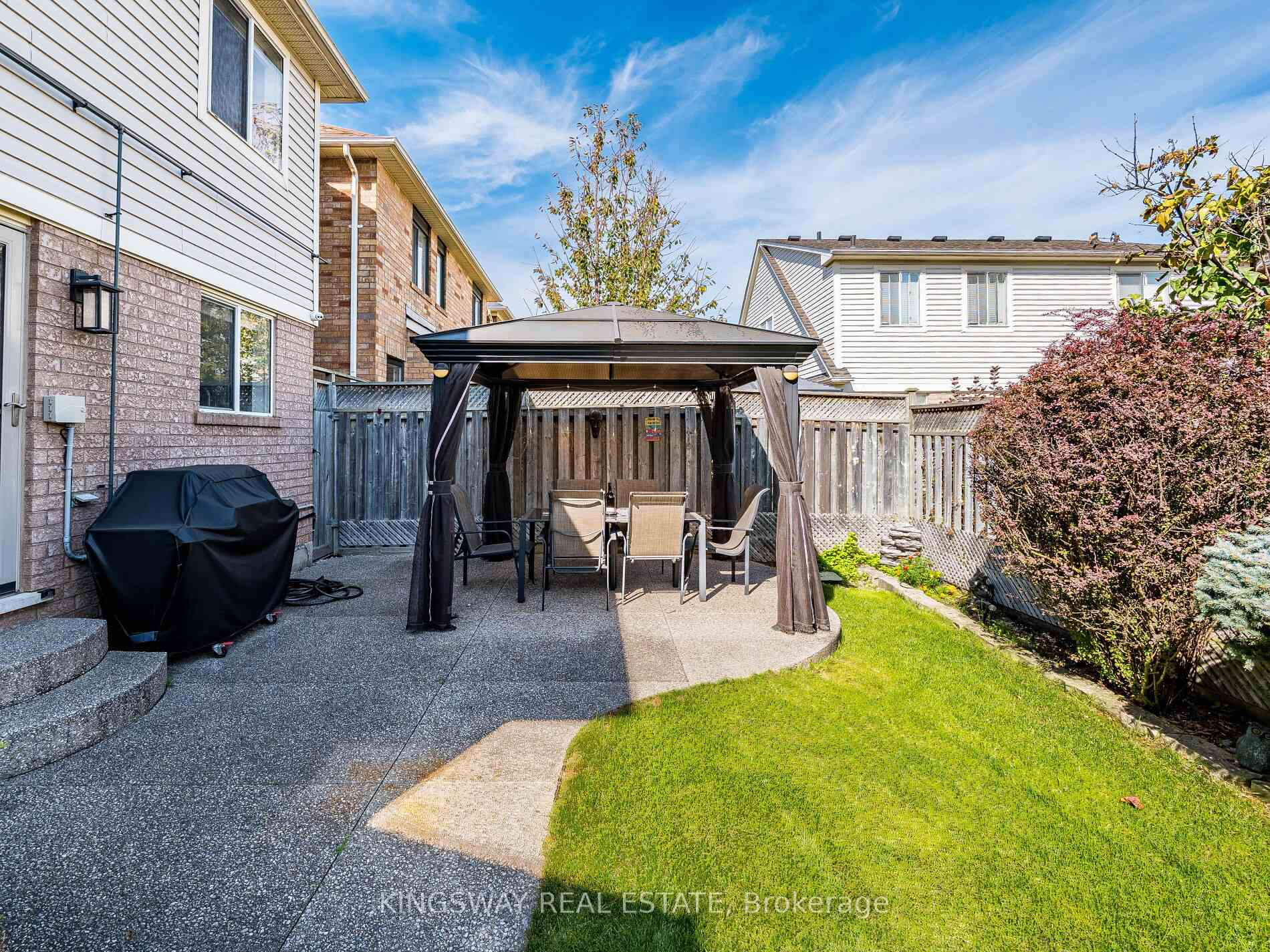 Photo 41 of 539 Caverhill Crescent, Milton, Clarke — HOMEH