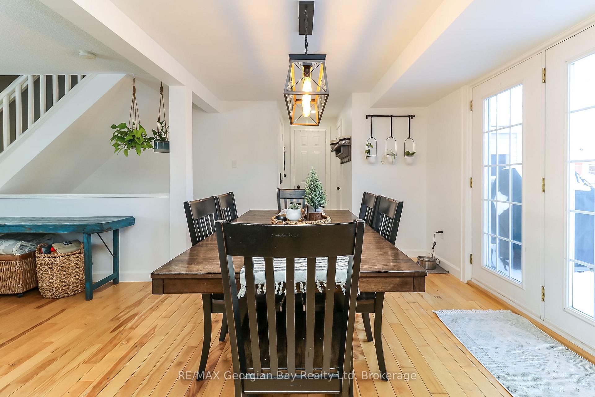 Photo 10 of 175 Griffin Court, Midland — HOMEH