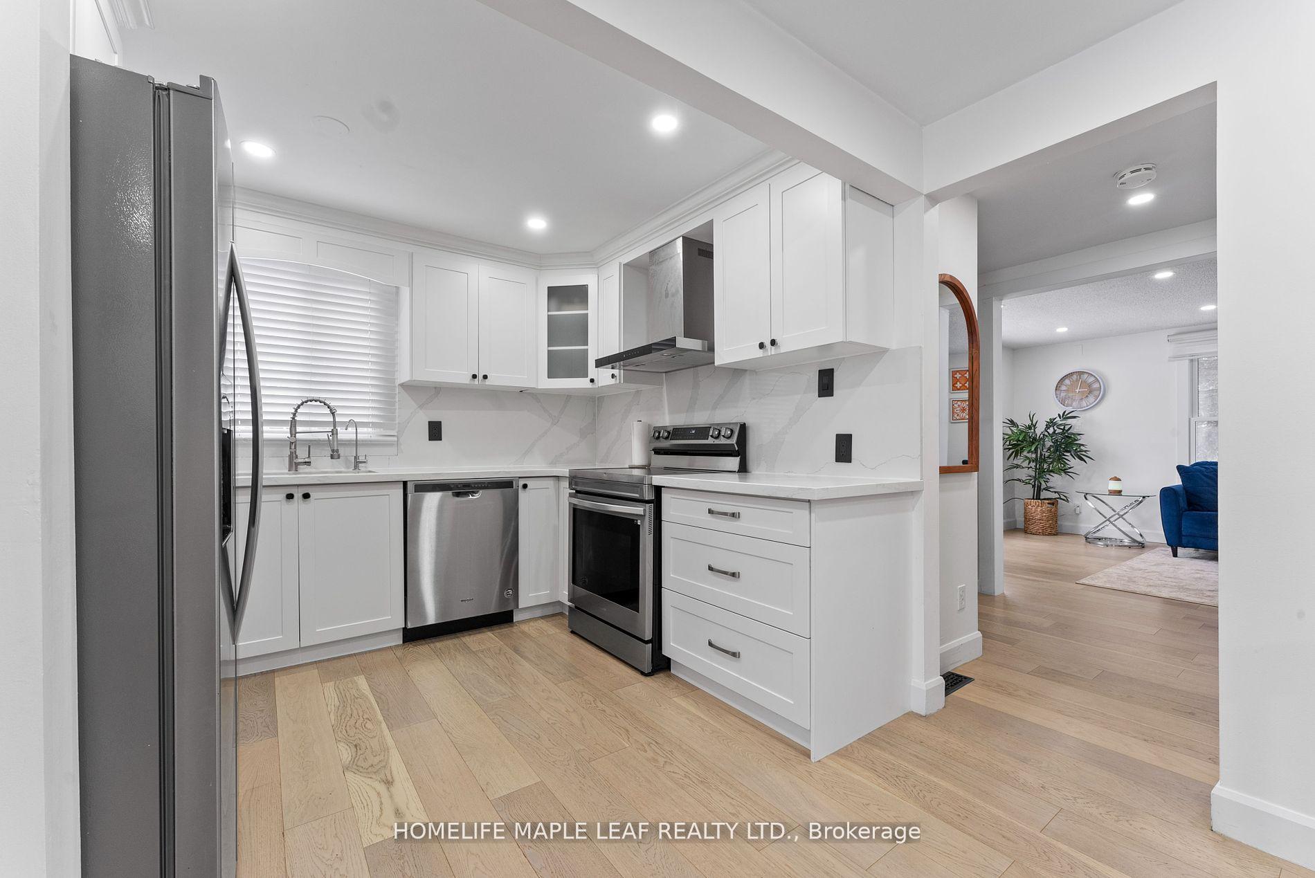Photo 12 of 73 Timberlane Crescent, Kitchener — HOMEH