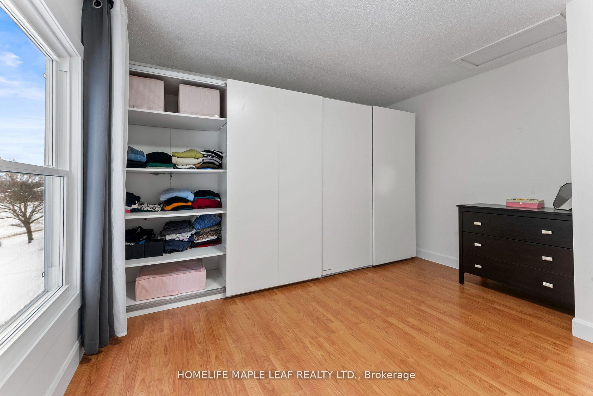 Photo 23 of 73 Timberlane Crescent, Kitchener — HOMEH