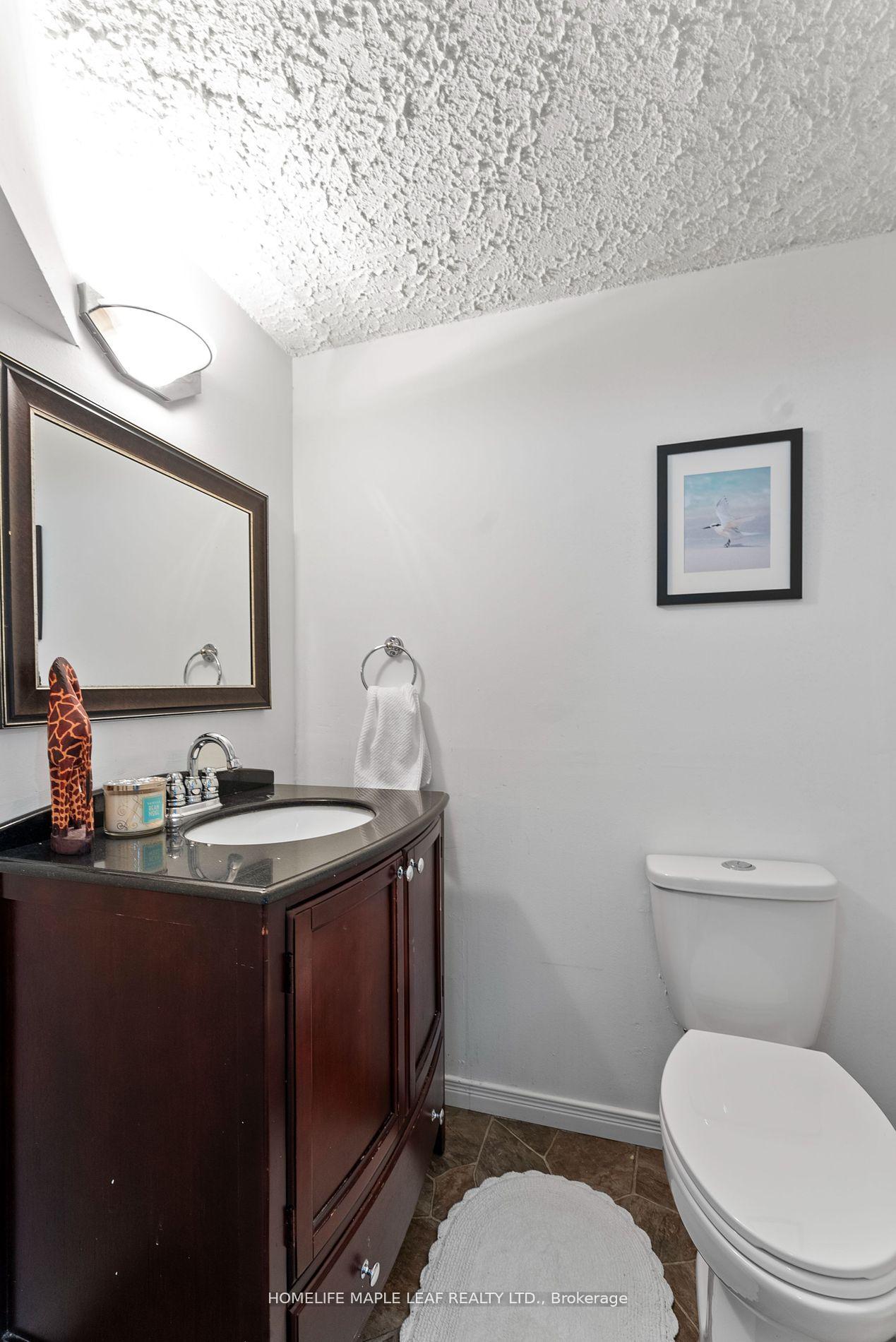 Photo 27 of 73 Timberlane Crescent, Kitchener — HOMEH