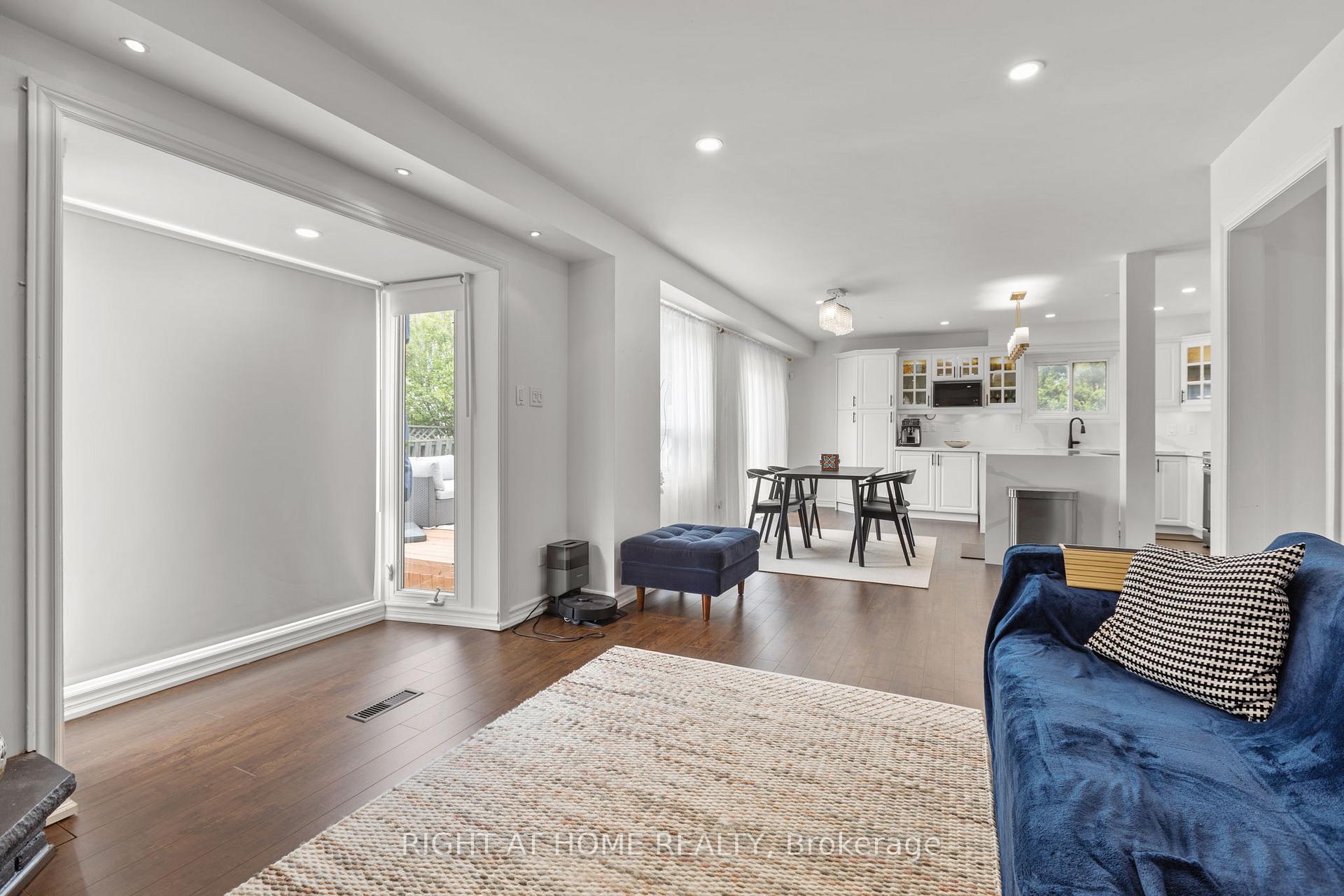 Photo 20 of 4 Deena Place, Markham, Middlefield — HOMEH