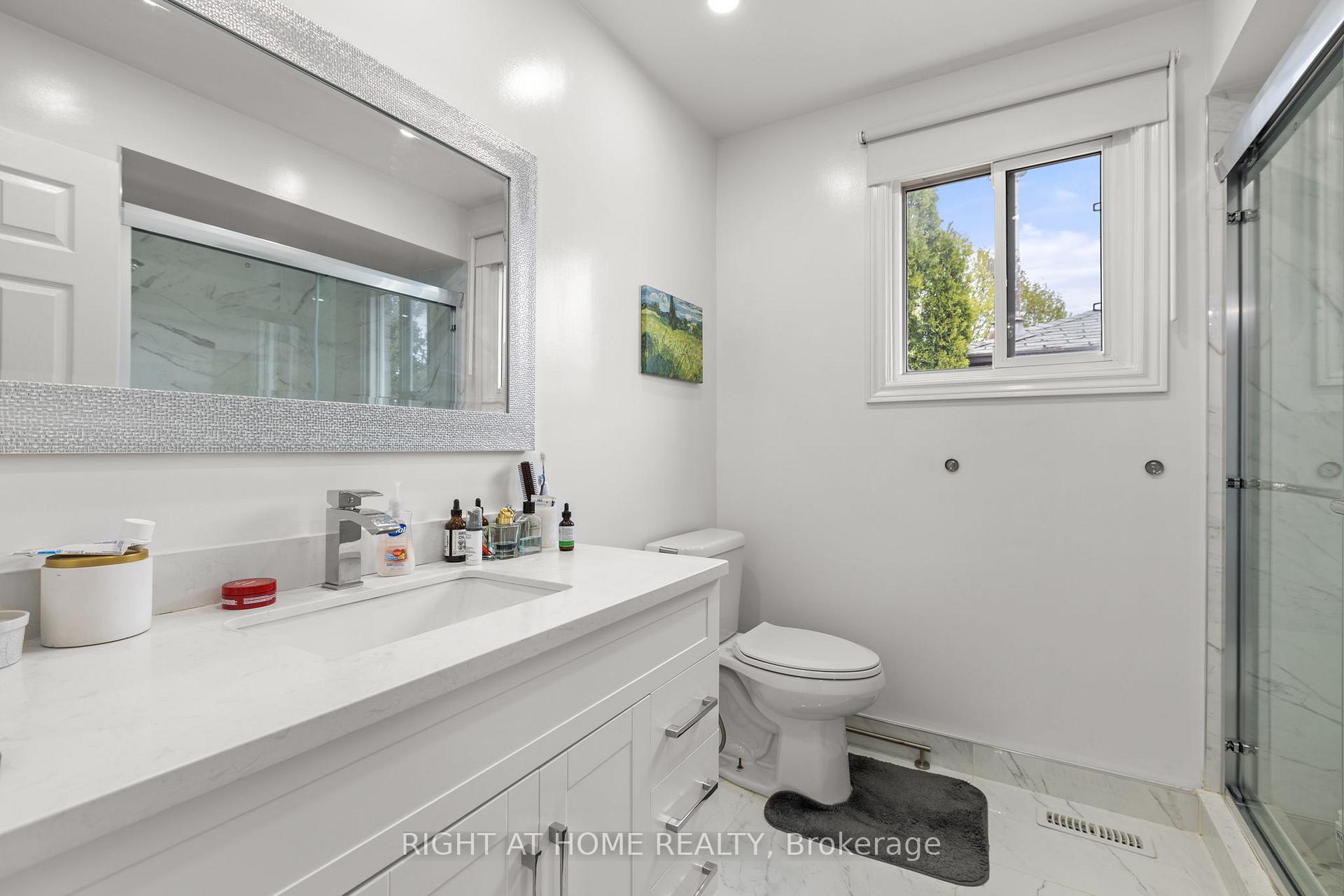 Photo 31 of 4 Deena Place, Markham, Middlefield — HOMEH