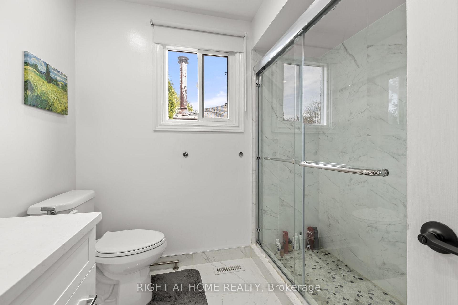 Photo 32 of 4 Deena Place, Markham, Middlefield — HOMEH
