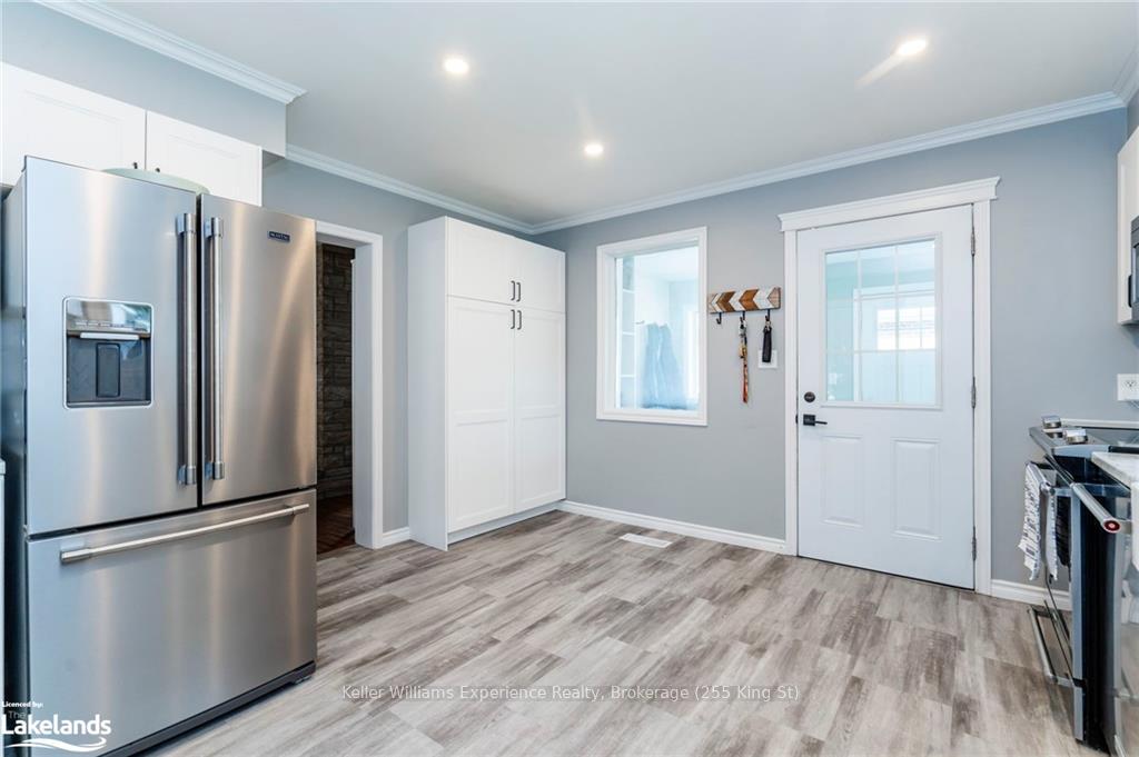Photo 9 of 485 Hannah Street, Midland — HOMEH