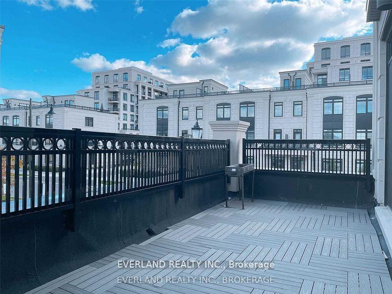 Photo 8 of 59 William Saville Street, Markham, Unionville — HOMEH