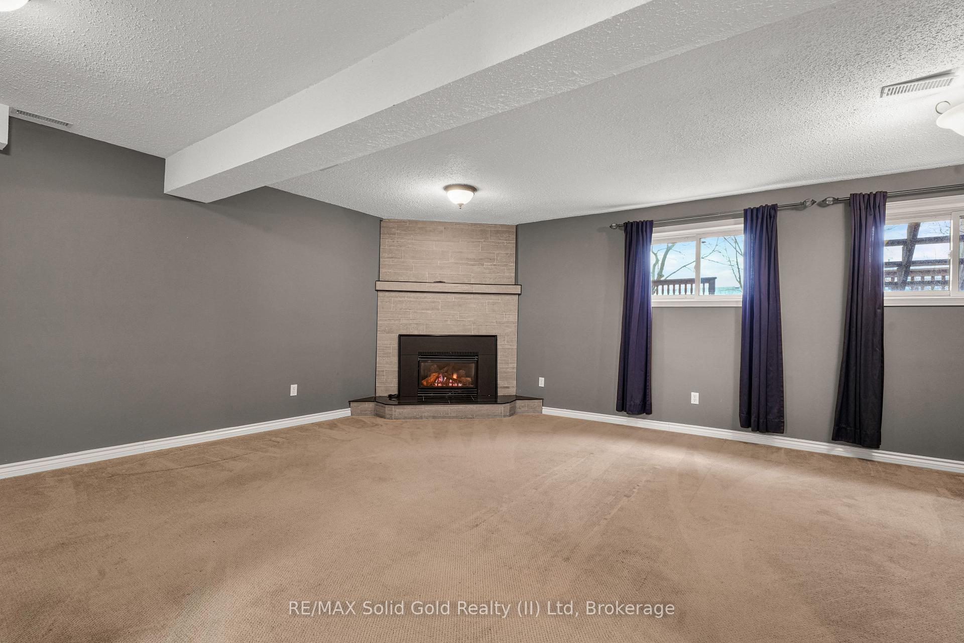 Photo 21 of 197 Folkstone Place, Kitchener — HOMEH