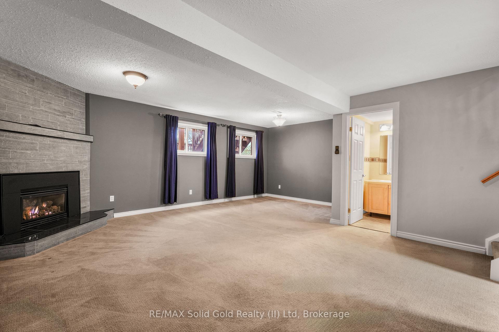 Photo 22 of 197 Folkstone Place, Kitchener — HOMEH