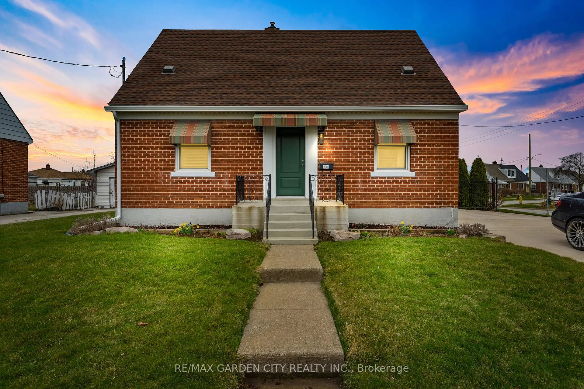 Photo 1 of 131 Westchester Crescent, St. Catharines, E. Chester — HOMEH