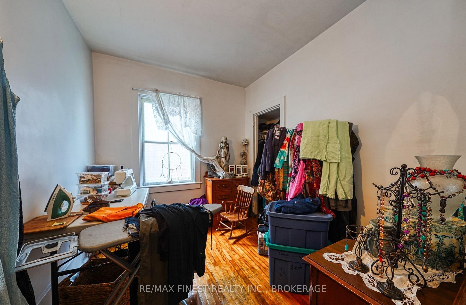 Photo 11 of 434 Alfred Street, Kingston, East of Sir John A. Blvd — HOMEH