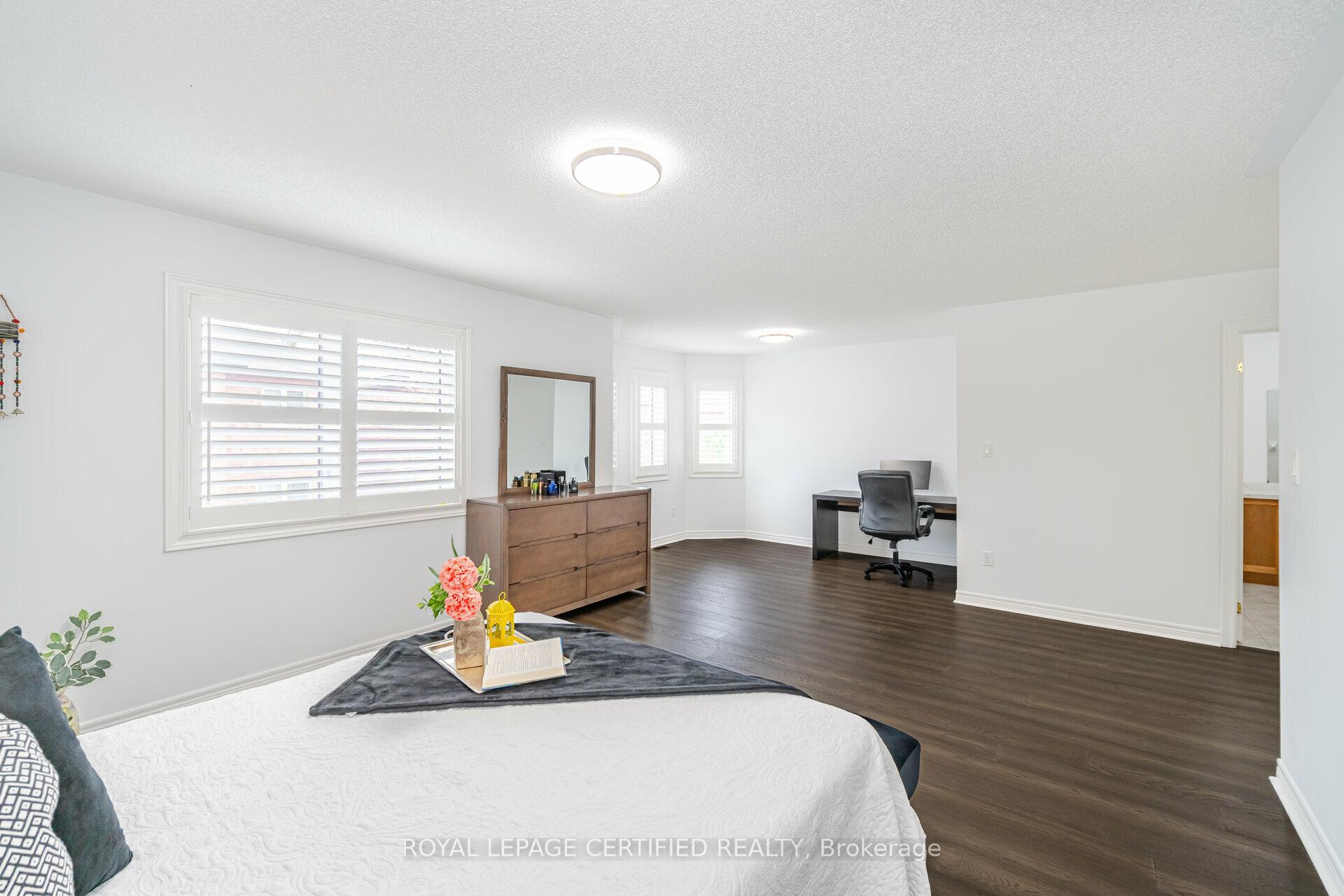 Photo 21 of 335 Bessborough Drive, Milton, Harrison — HOMEH