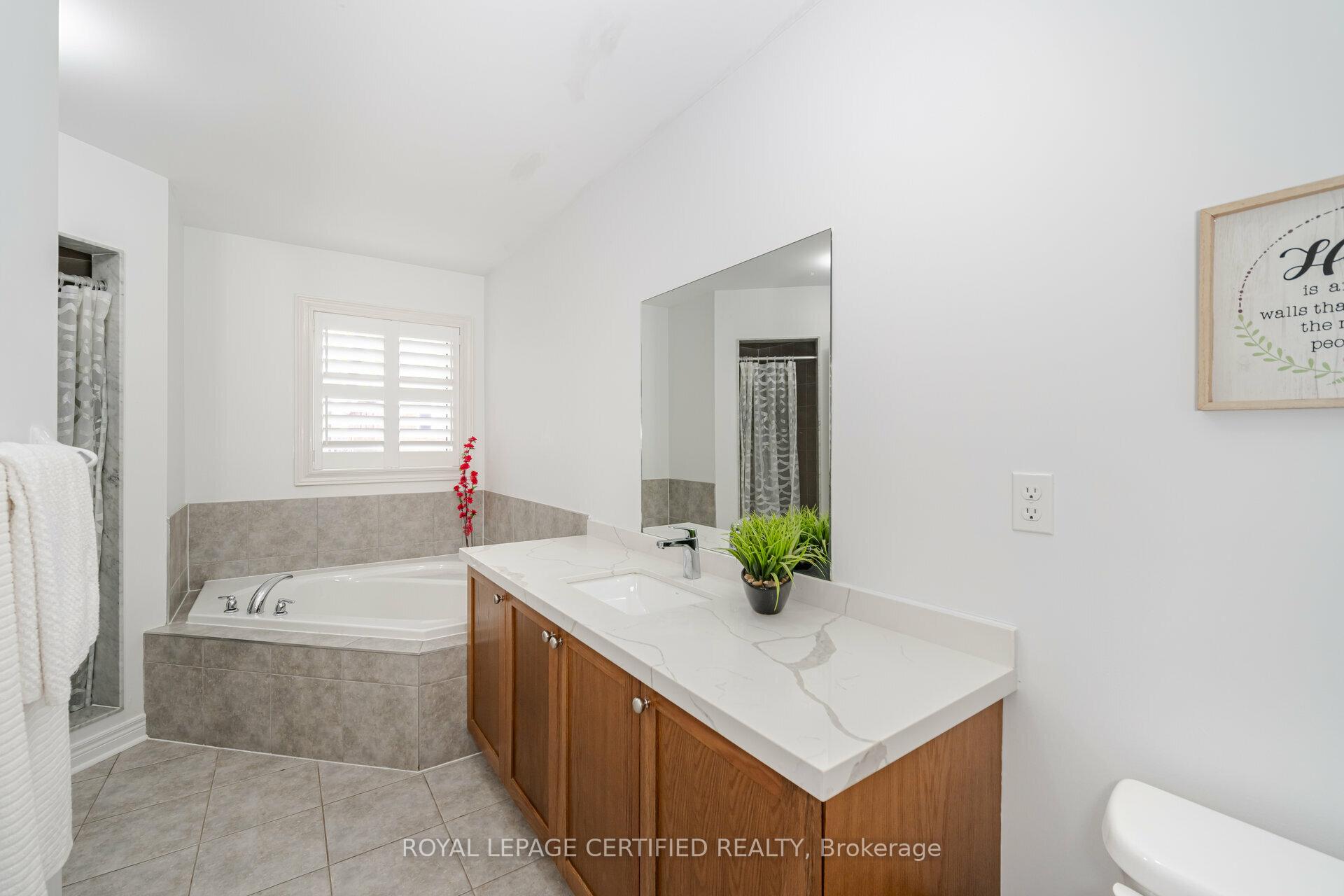 Photo 22 of 335 Bessborough Drive, Milton, Harrison — HOMEH