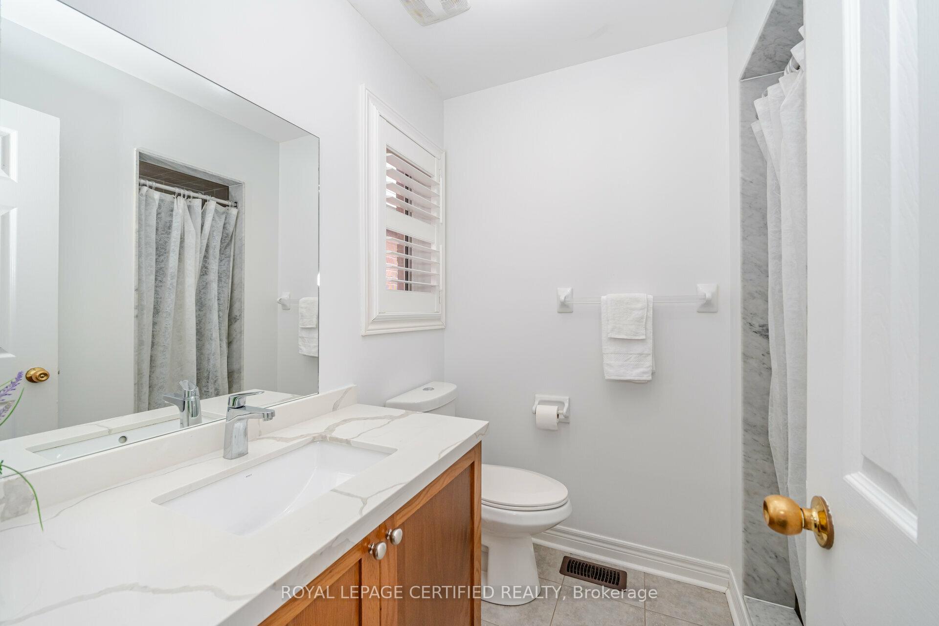 Photo 25 of 335 Bessborough Drive, Milton, Harrison — HOMEH