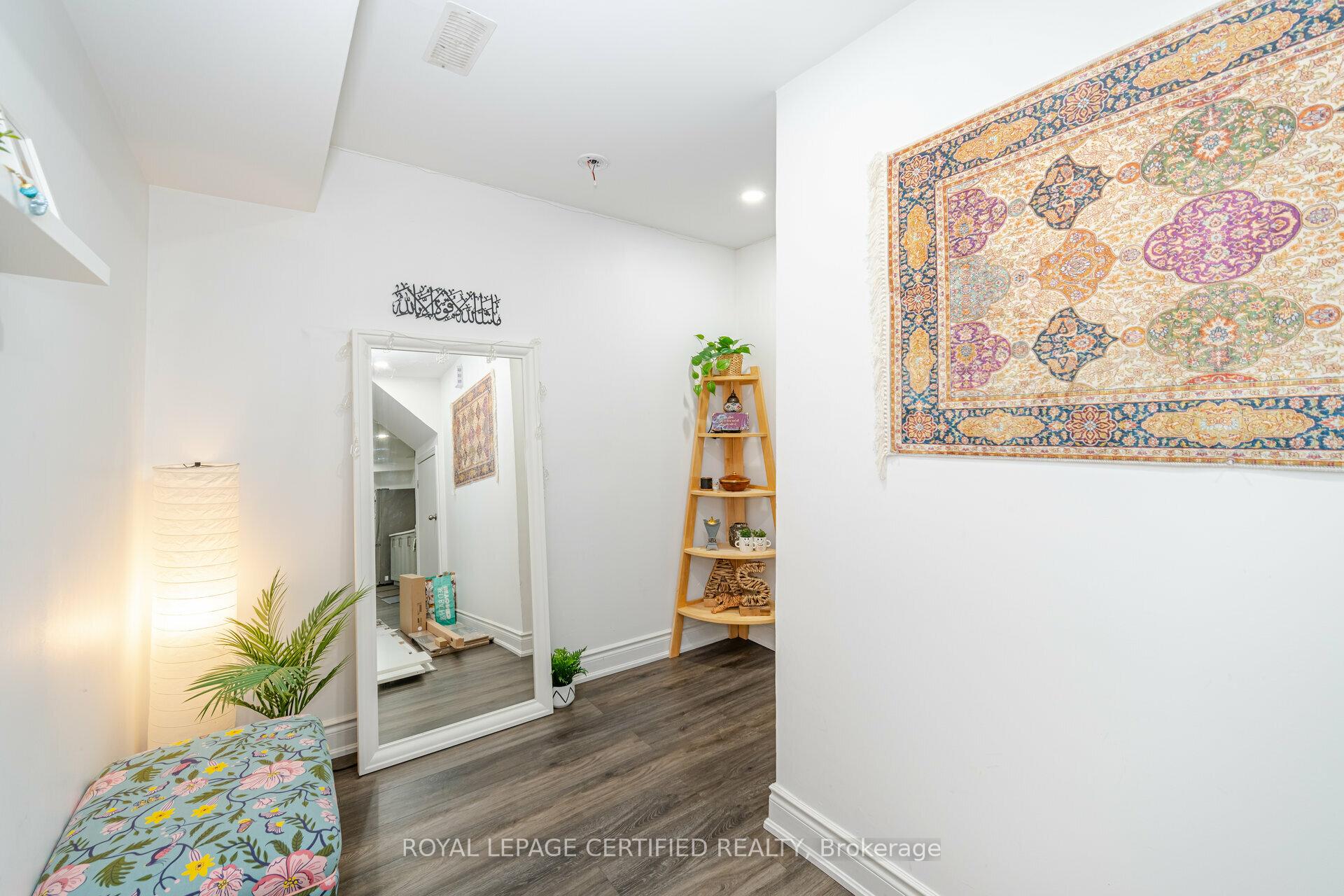 Photo 30 of 335 Bessborough Drive, Milton, Harrison — HOMEH