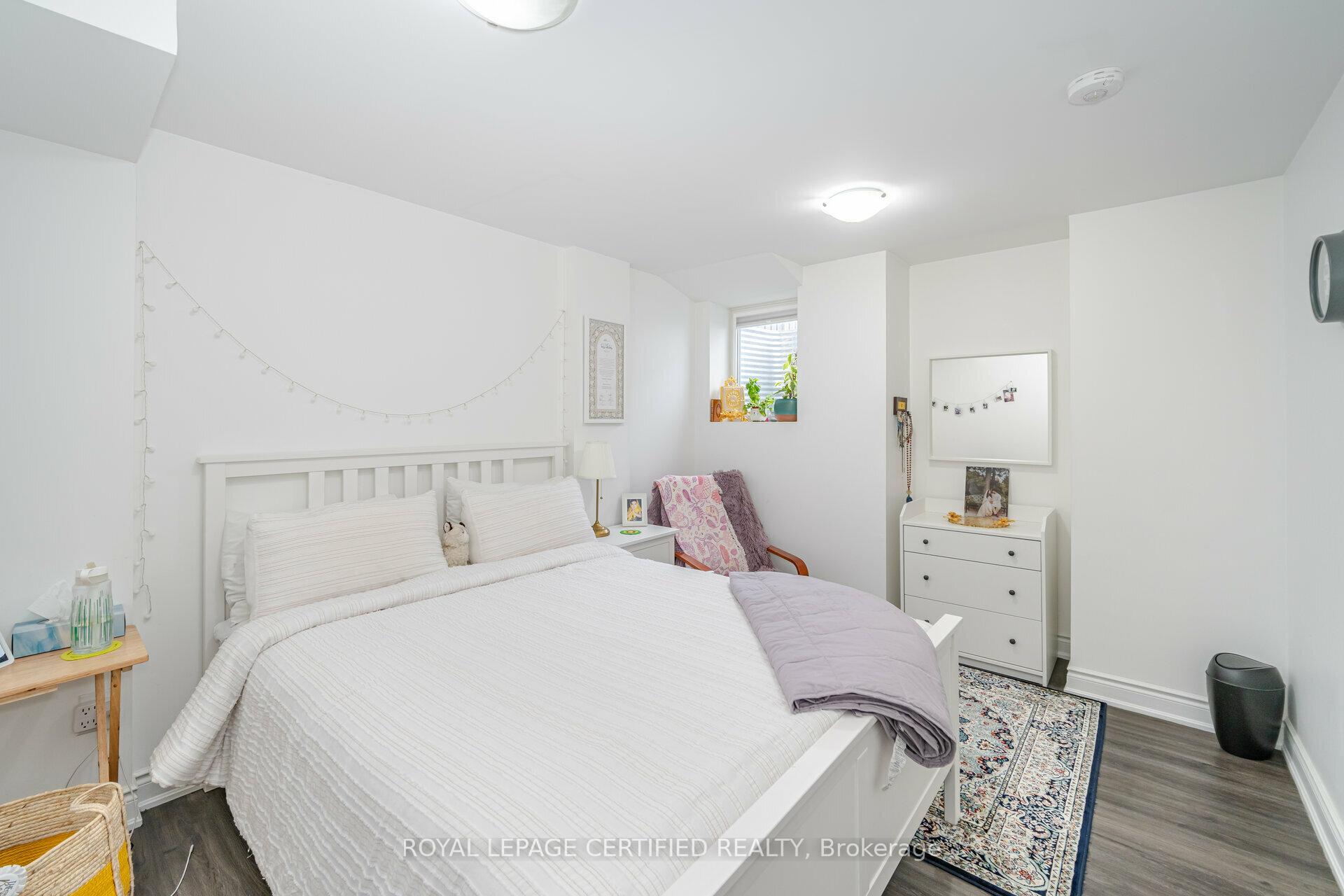 Photo 34 of 335 Bessborough Drive, Milton, Harrison — HOMEH
