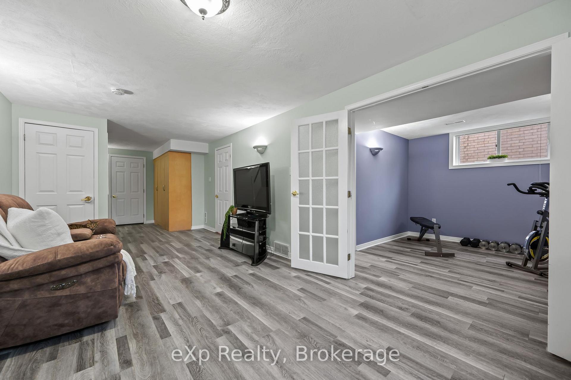 Photo 32 of 69 Misty Street, Kitchener — HOMEH
