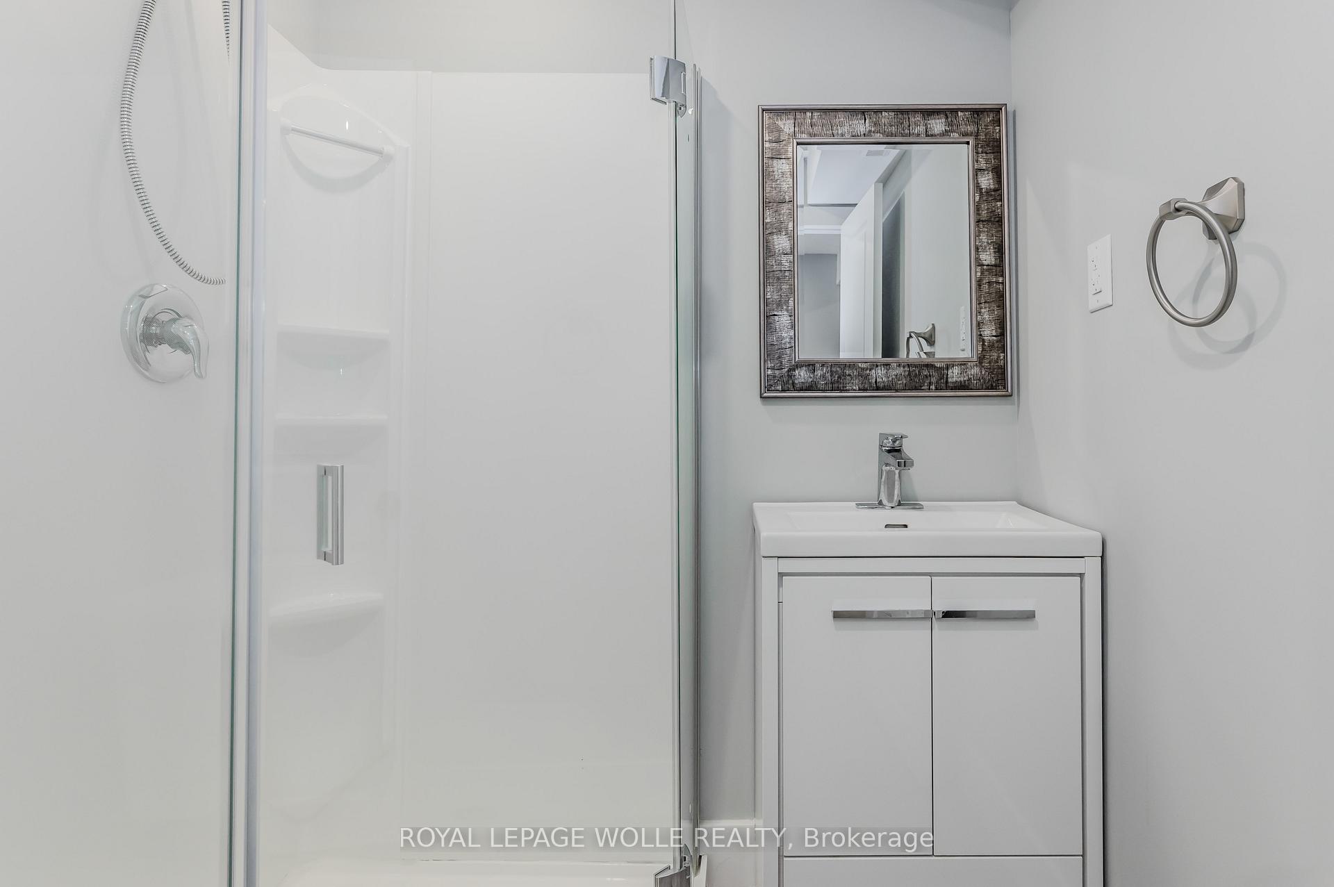 Photo 32 of 204 Cranbrook Street, Kitchener — HOMEH