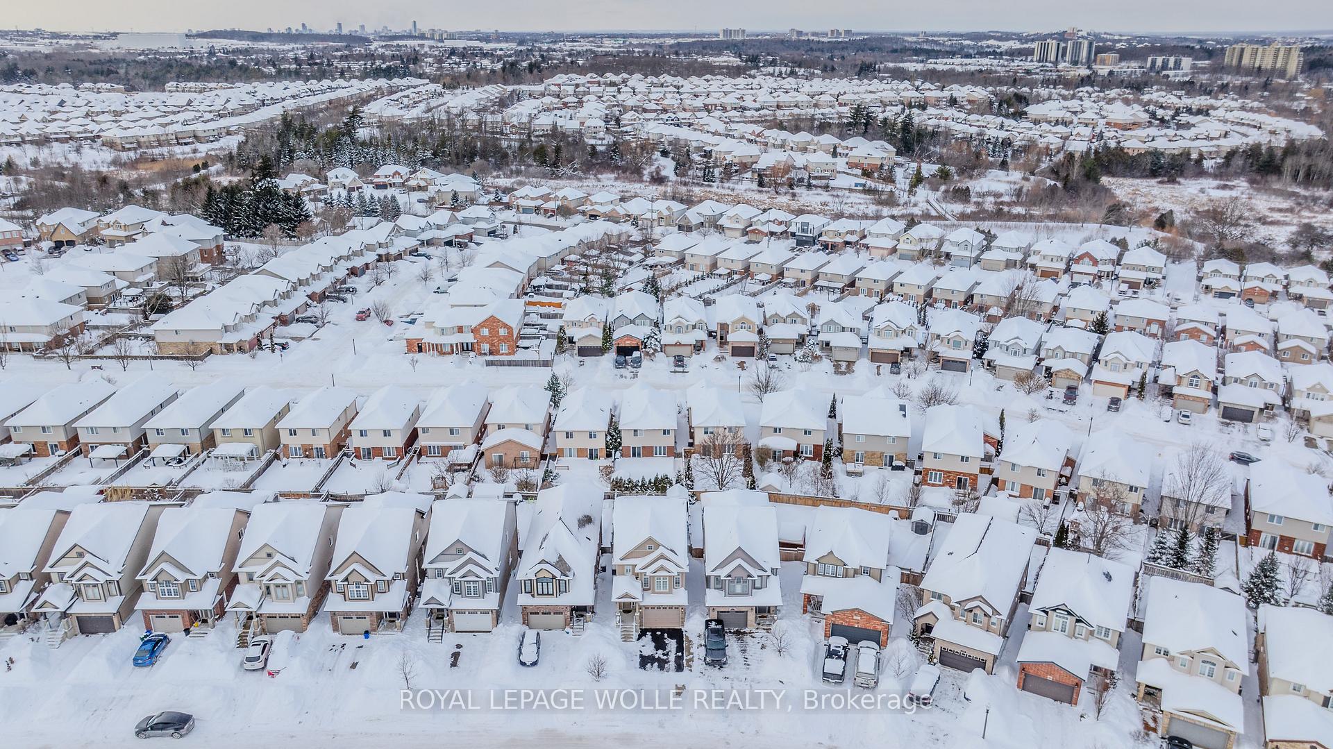Photo 41 of 204 Cranbrook Street, Kitchener — HOMEH