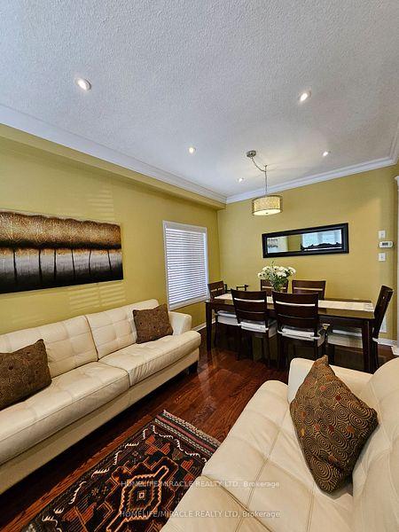 Photo 6 of 39 Evaridge Drive, Markham, Cornell — HOMEH